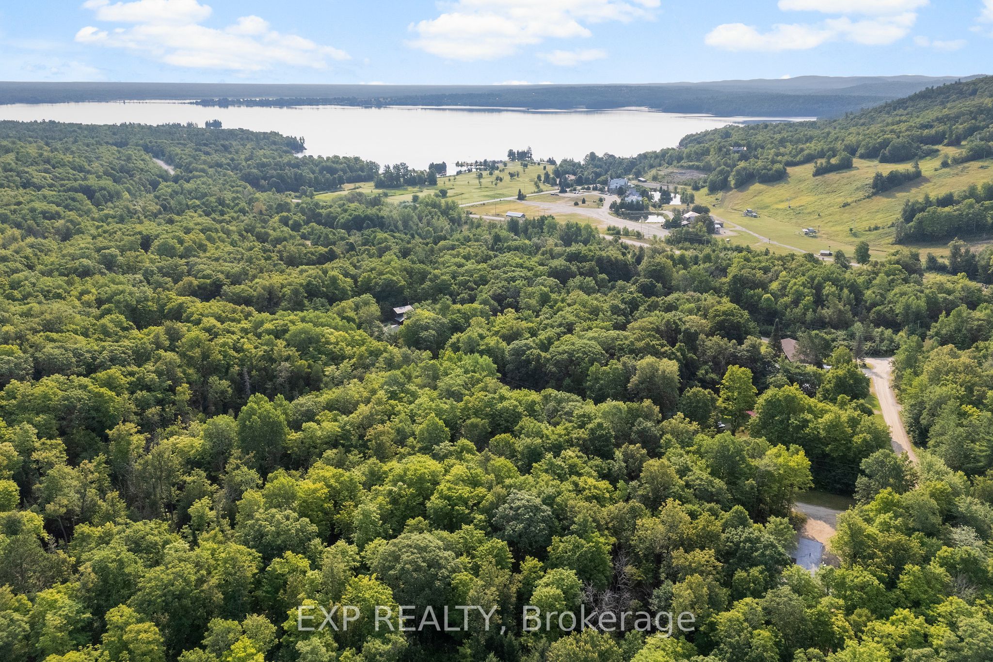 001 Crestview Drive, Greater Madawaska, ON K0J 1H0 photo 3