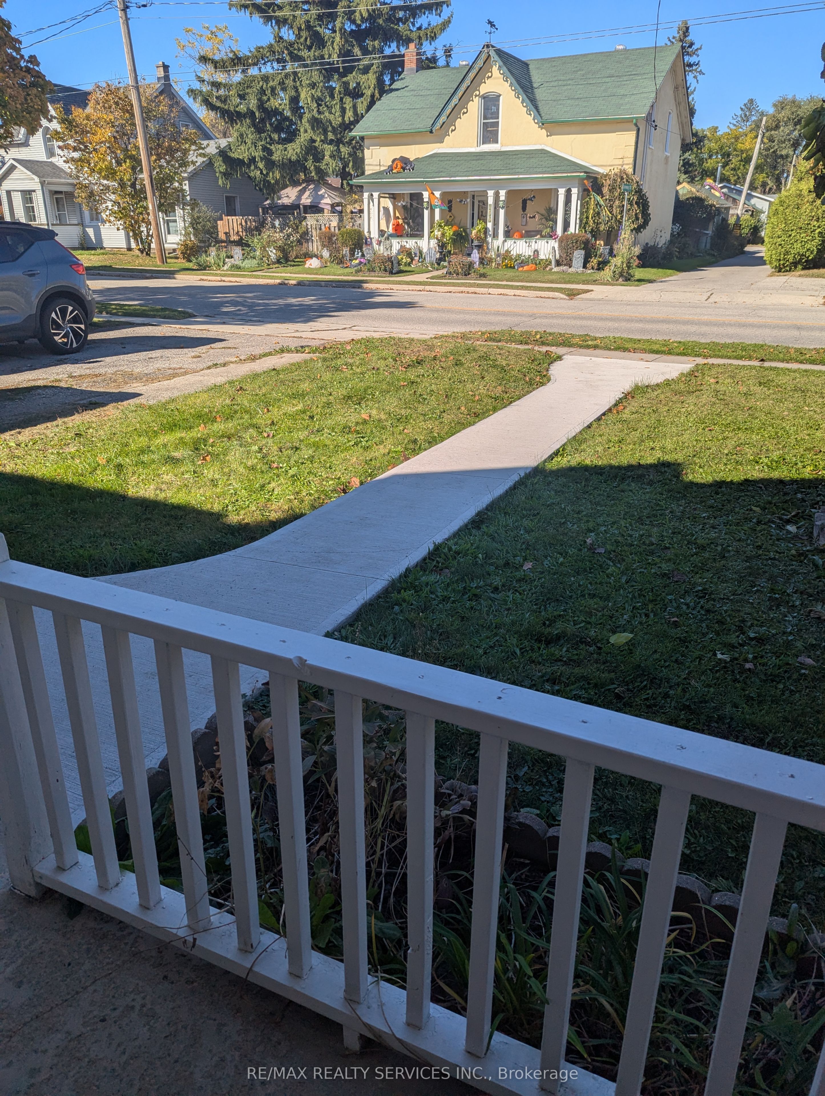 159 Wellington Street, Cambridge, ON N1R 3Y8 photo 5