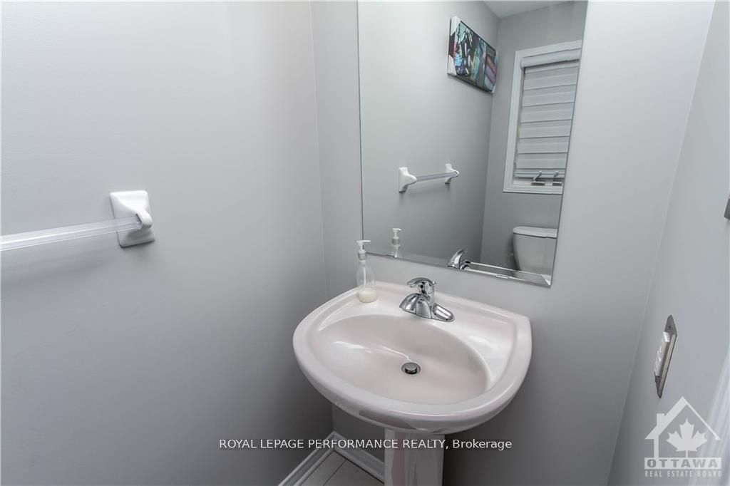 829 Percifor Way, Orleans - Convent Glen and Area, ON K1W 0C4 photo 3