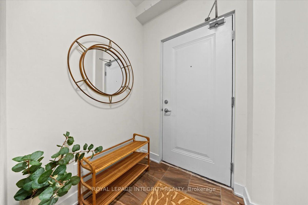 78 Holmwood Avenue 9, Glebe - Ottawa East and Area, ON K1S 2P1 photo 2