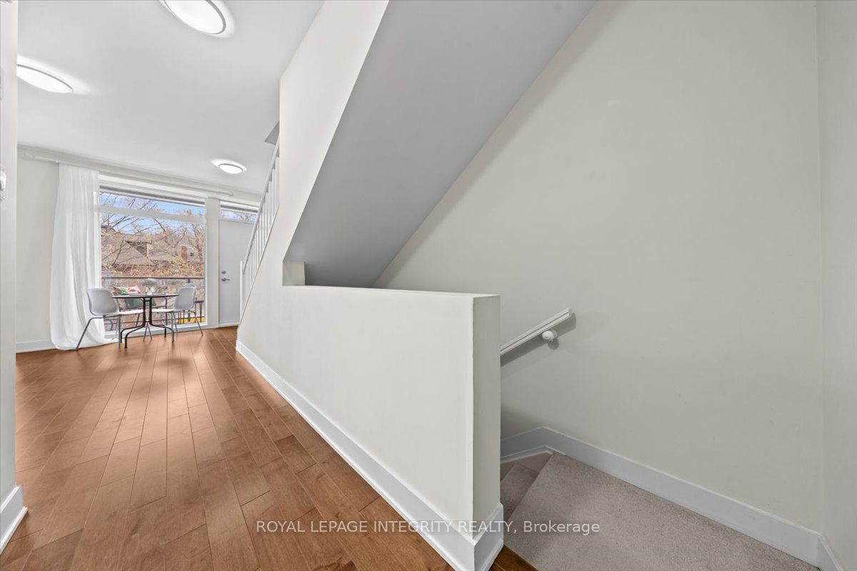 78 Holmwood Avenue 9, Glebe - Ottawa East and Area, ON K1S 2P1 photo 3