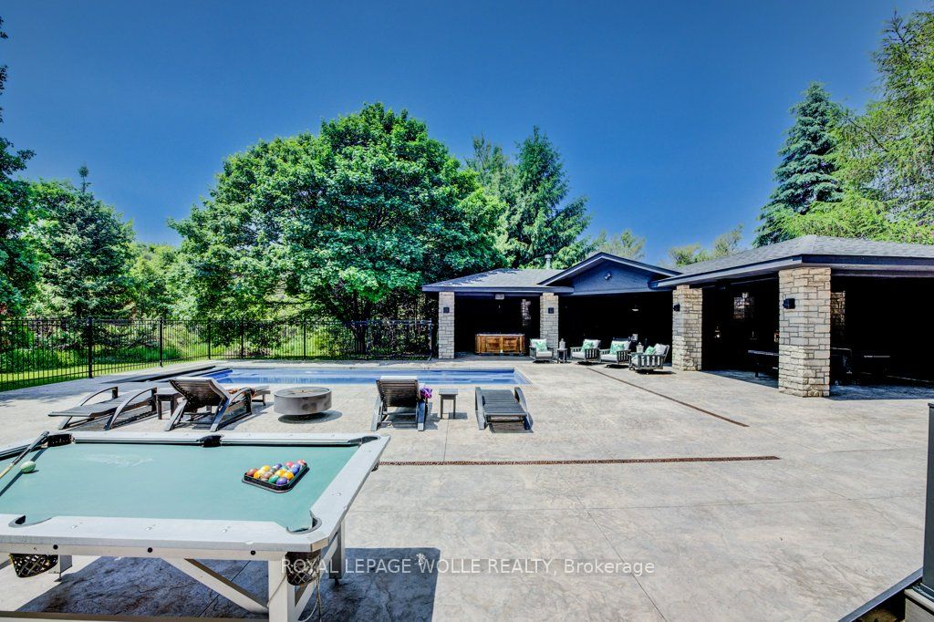 8466 Sideroad 30, Centre Wellington, ON N0B 2K0 photo 4