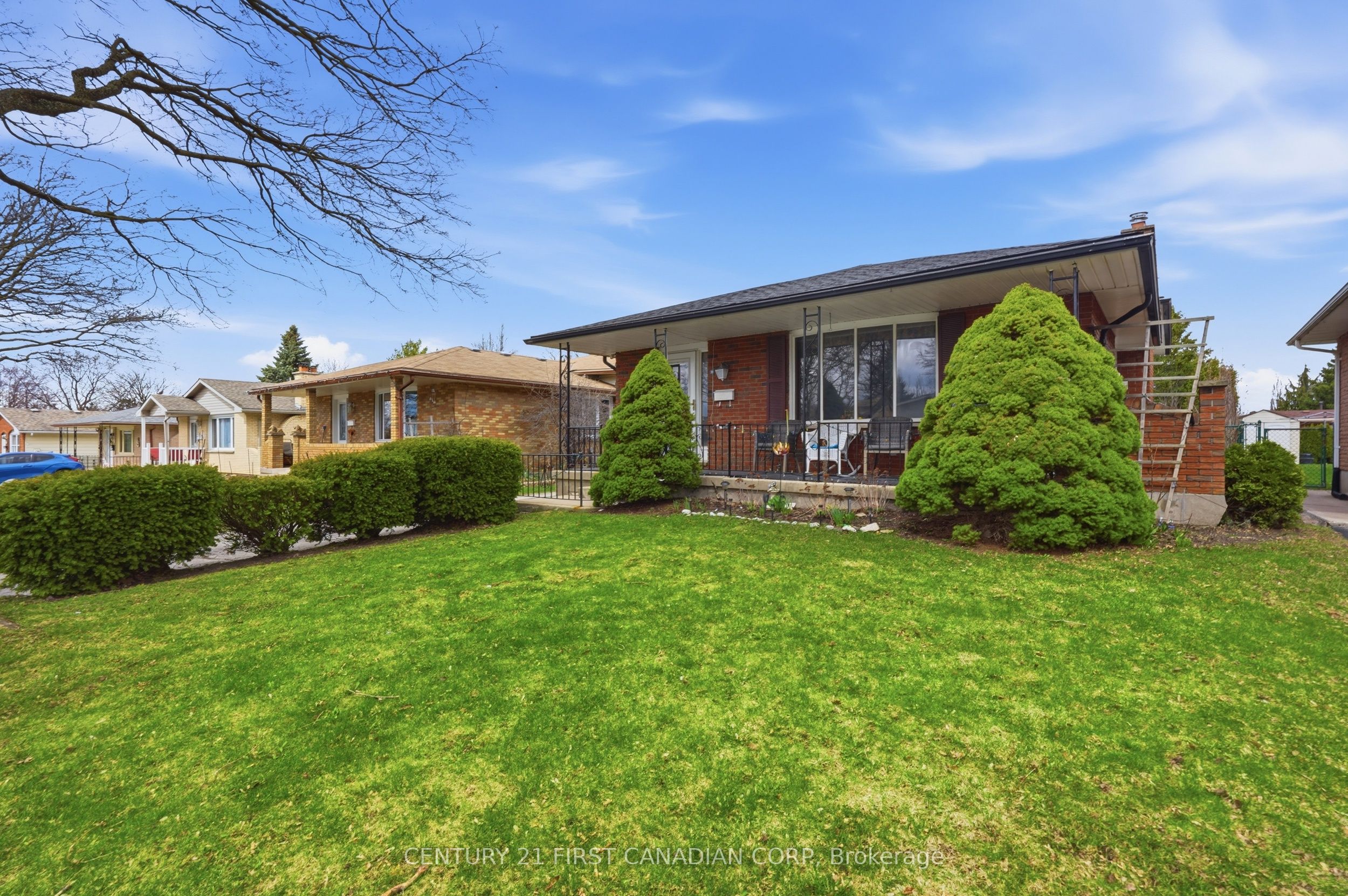 99 Muriel Crescent, London South, ON N6E 2K4 photo 2