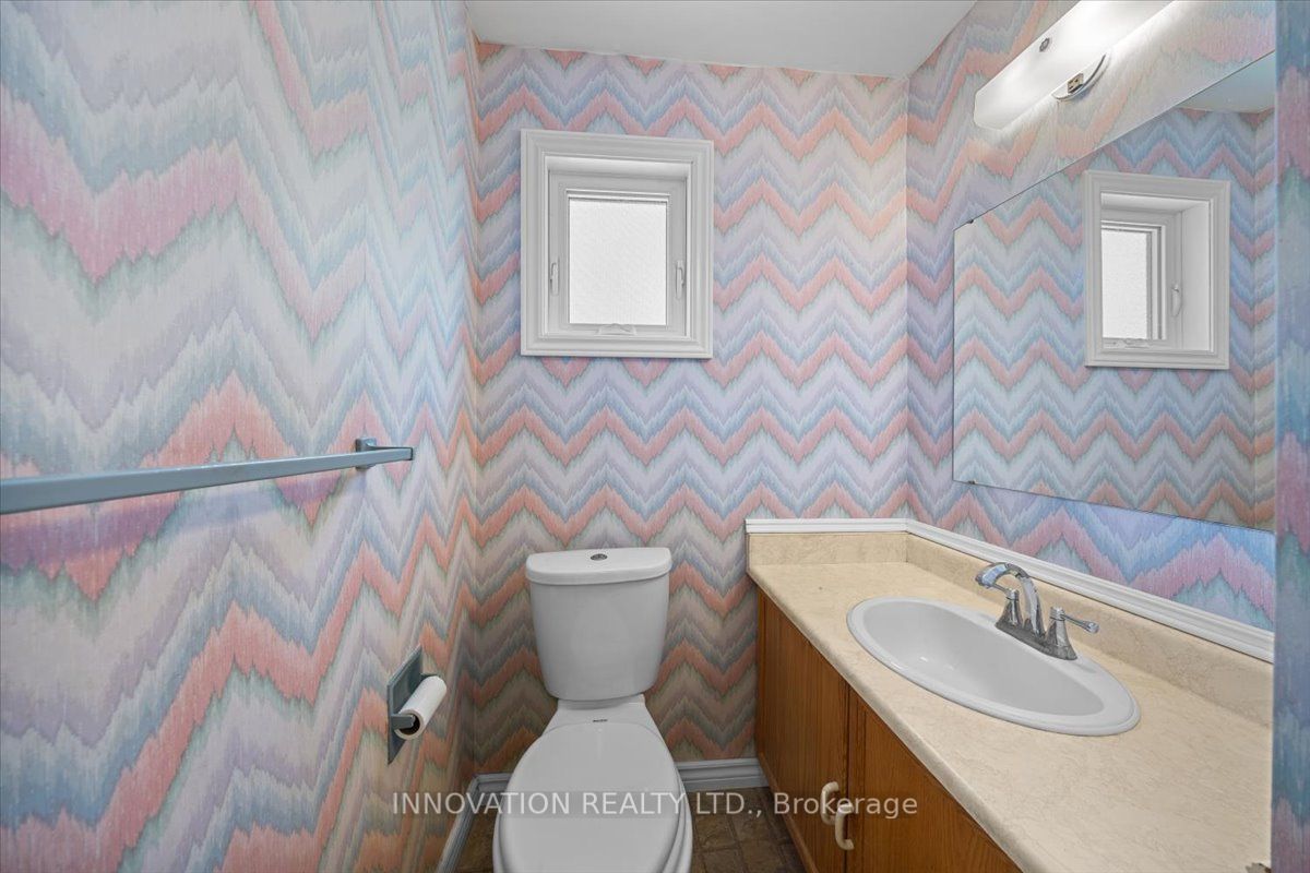 23 Pheasant Run Drive, Barrhaven, ON K2J 2R3 photo 4