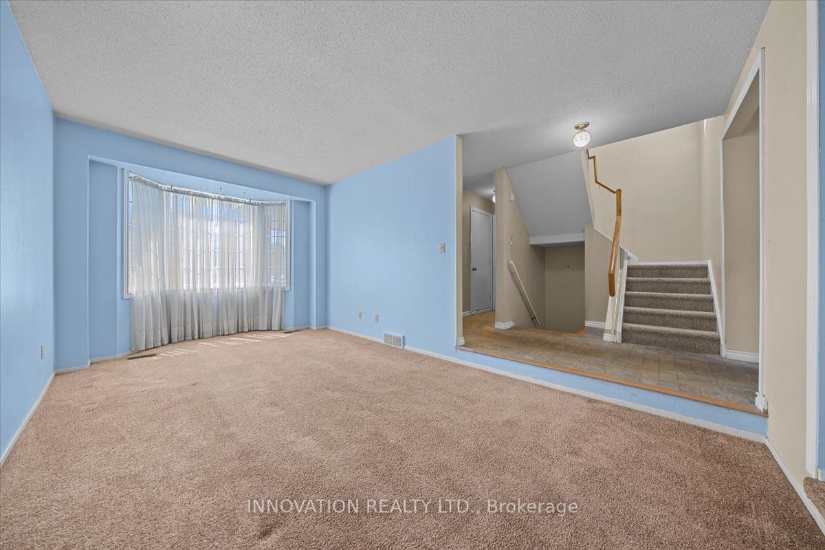 23 Pheasant Run Drive, Barrhaven, ON K2J 2R3 photo 5