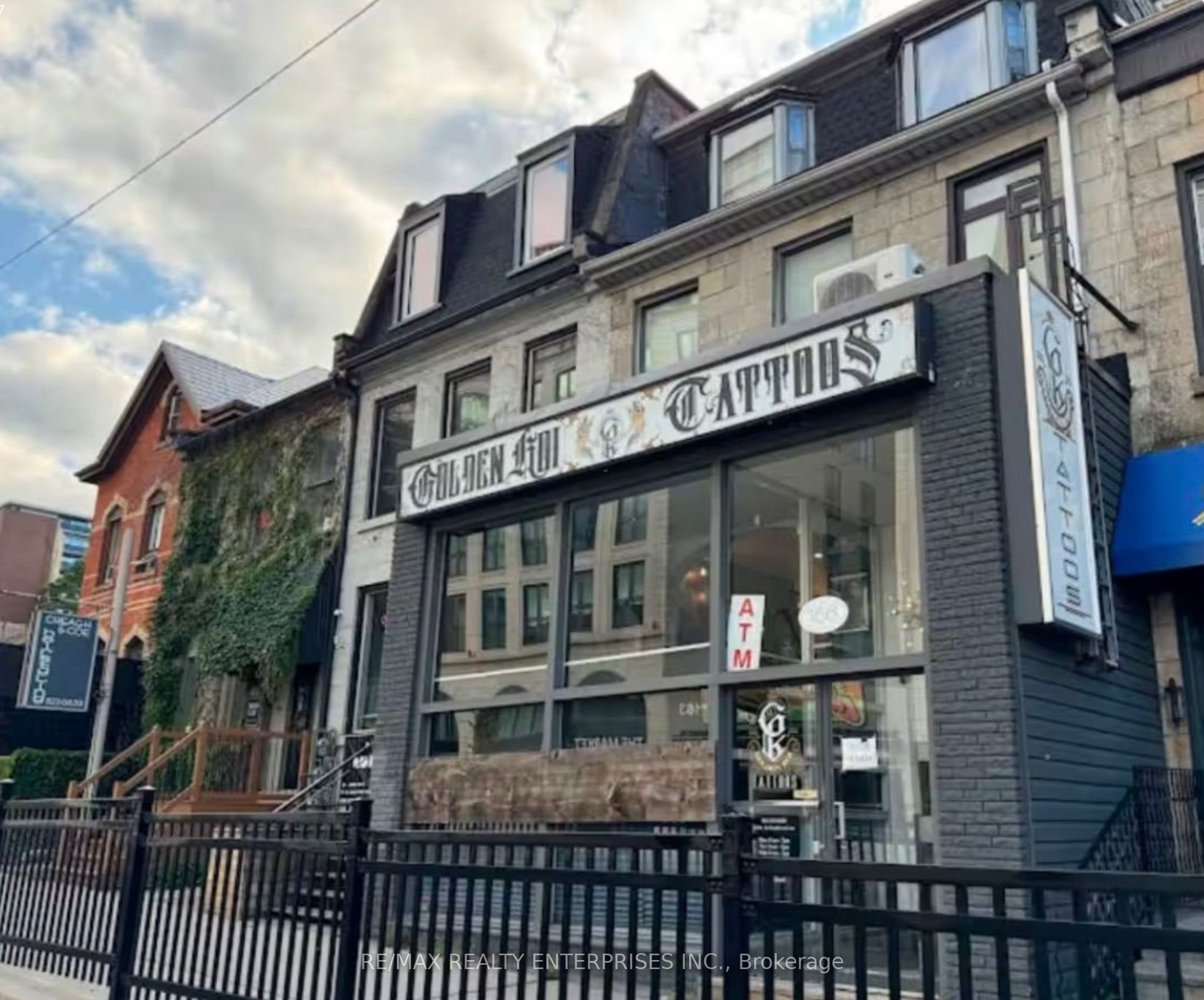 156 James Street S 3, Hamilton, ON L8P 3A2 photo 2