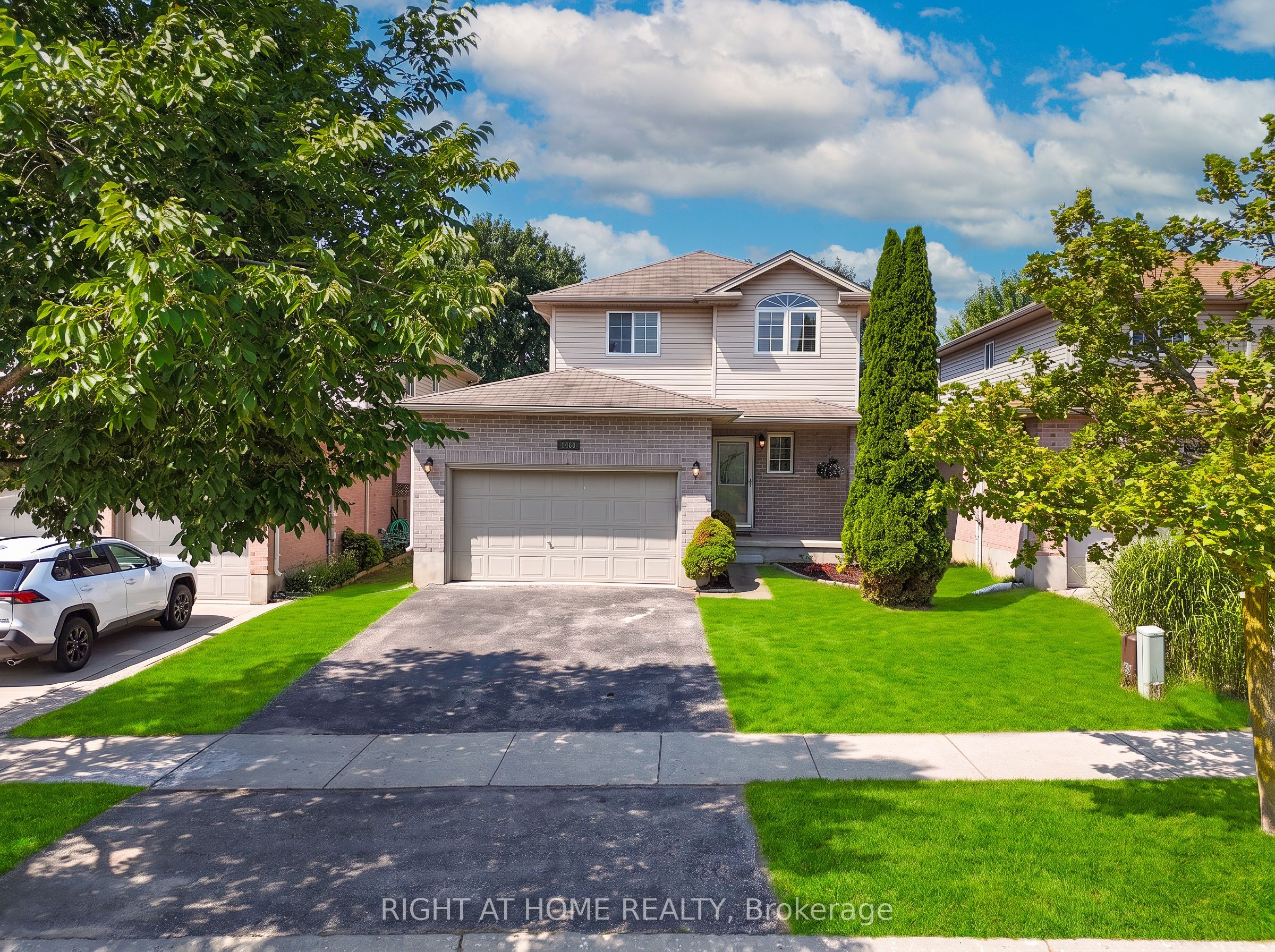 1460 South Wenige Drive N, London North, ON N5X 4N1
