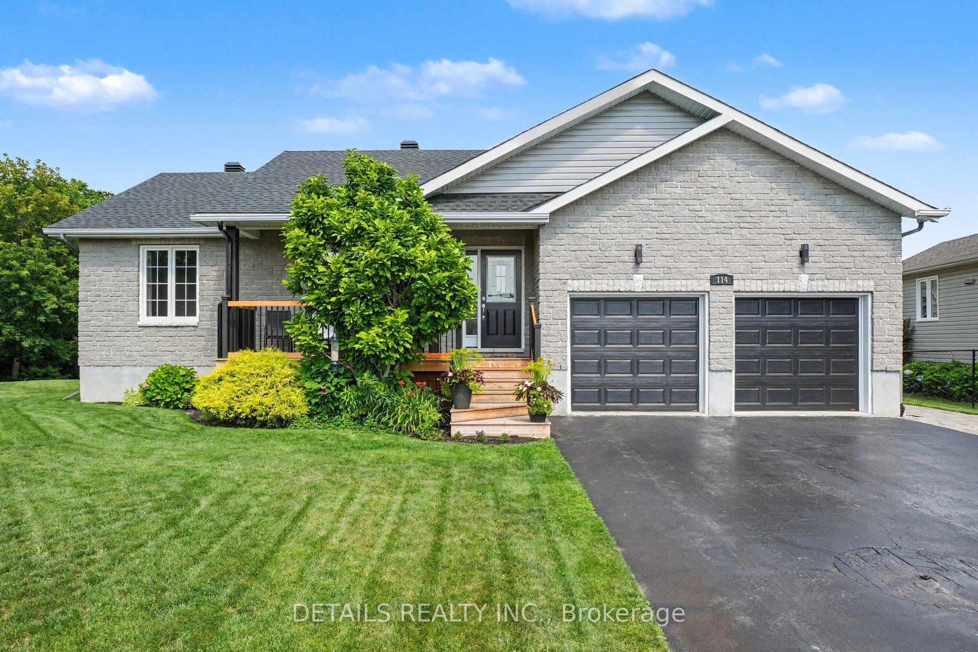 114 Templeton Court, North Grenville, ON K0G 1J0 photo 2
