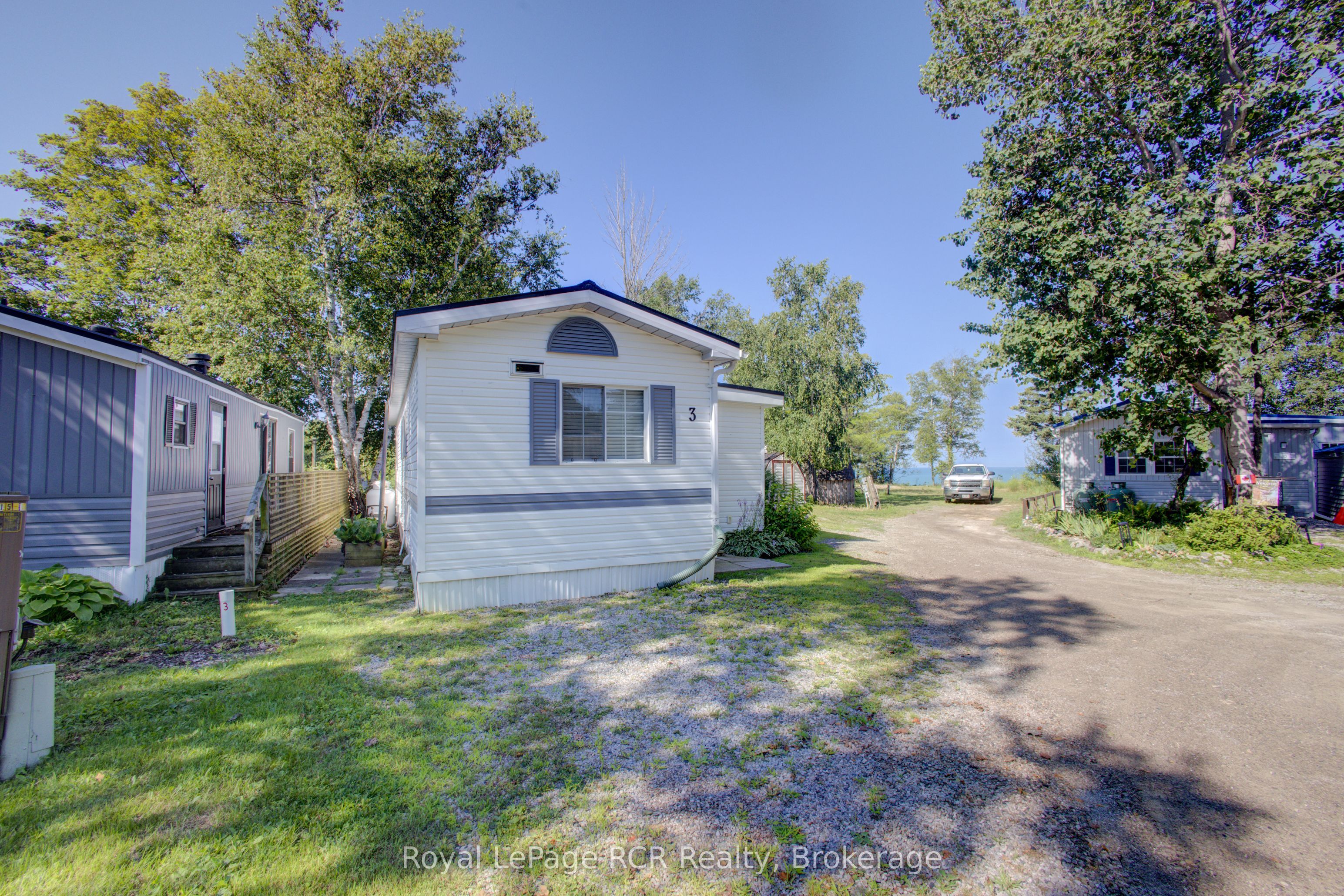 79681 Bluewater Highway 21 3 Maple St, Central Huron, ON N7A 3X8