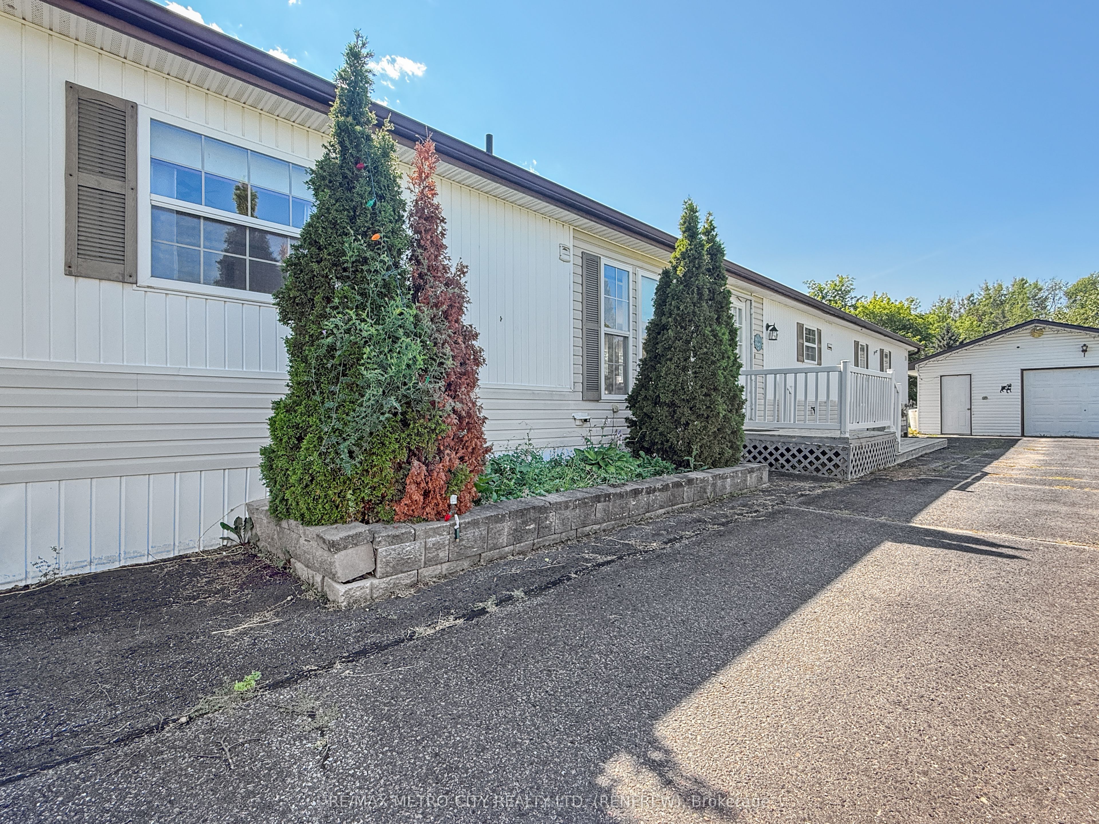 34 SUNSET Lane, Horton, ON K7V 0A5 photo 5