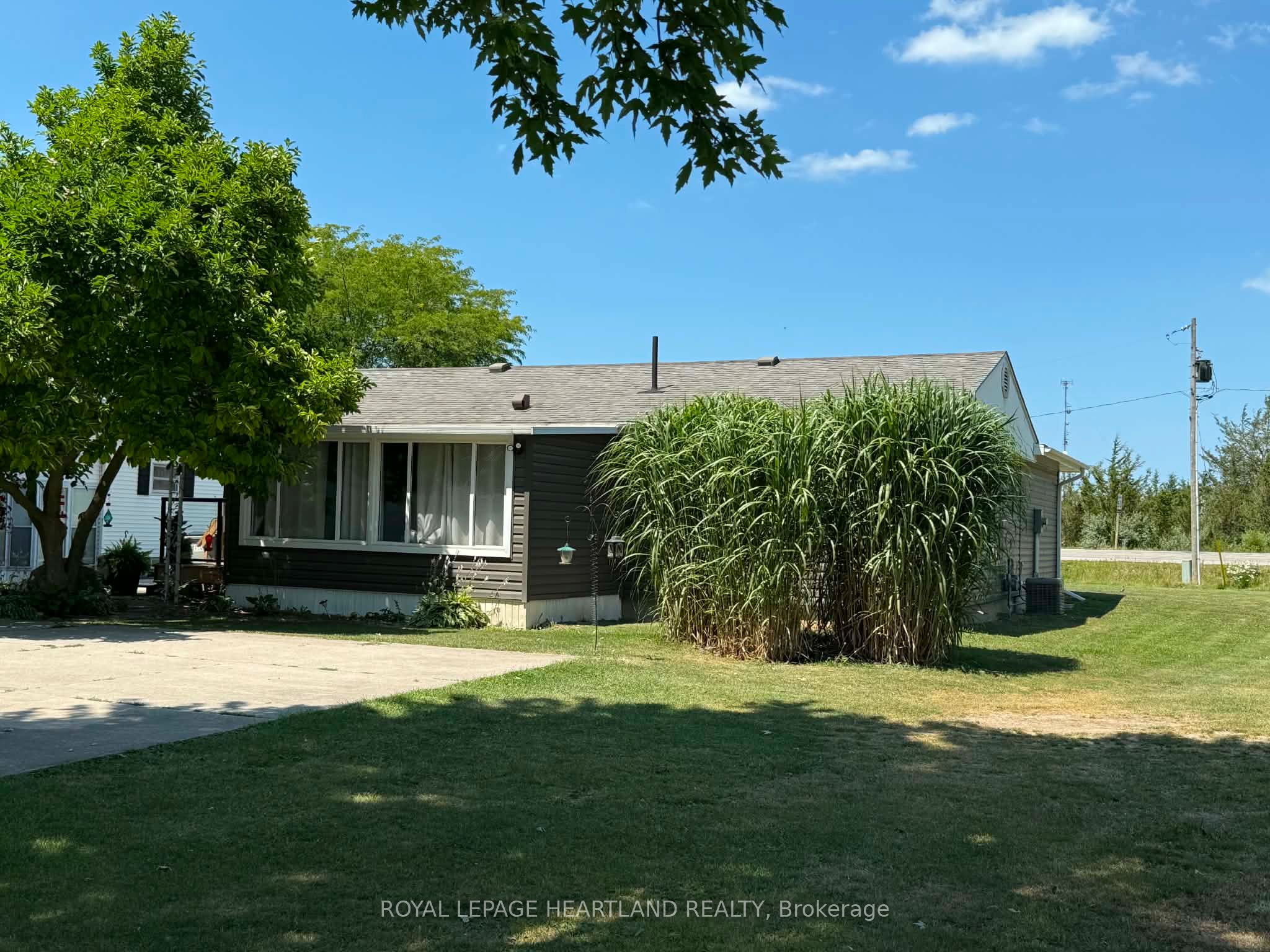 315 Main Street, Lambton Shores, ON N0M 2N0 photo 4