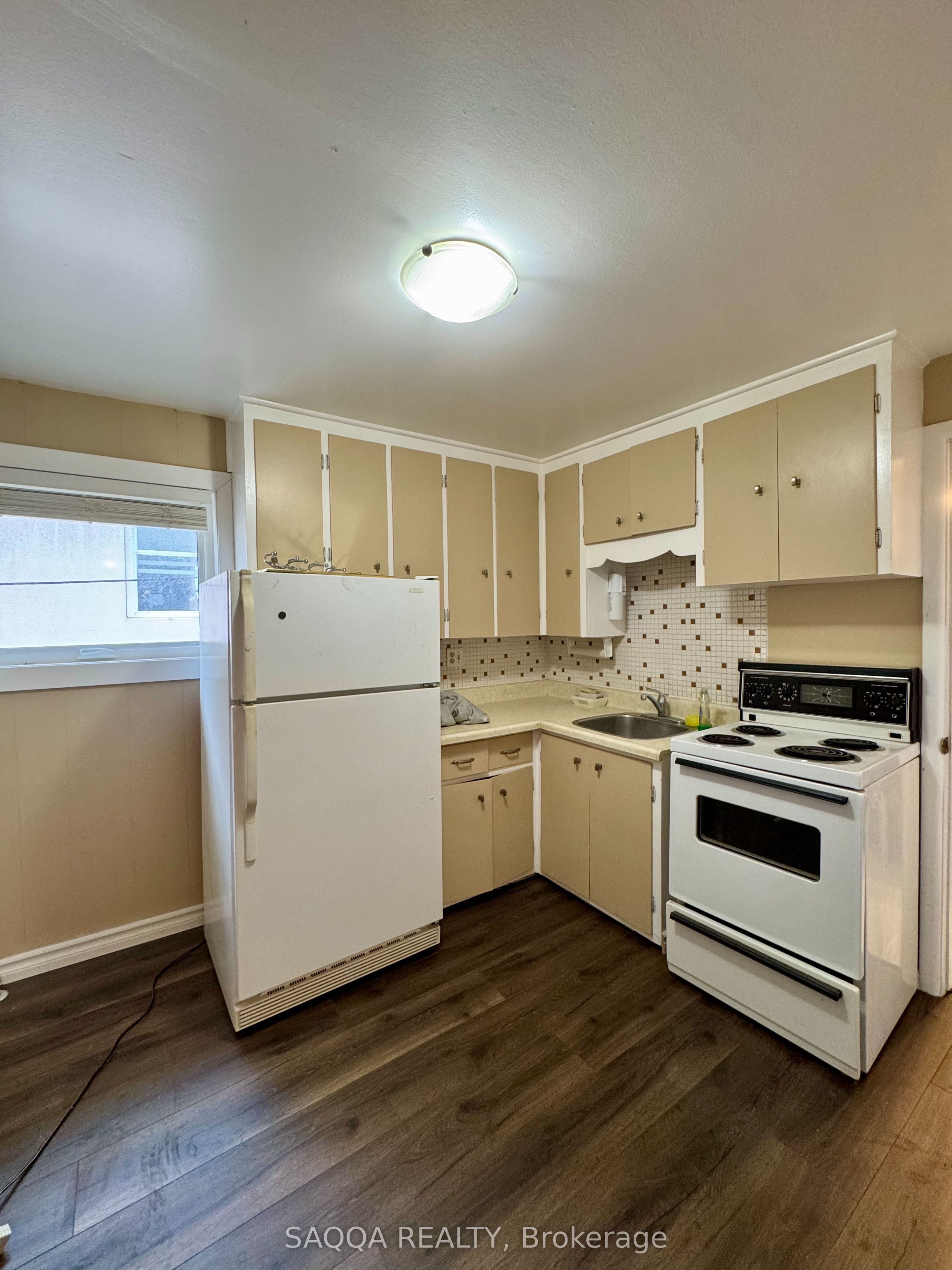 100 Niagara Street Upper, St. Catharines, ON L2R 4L4 photo 3