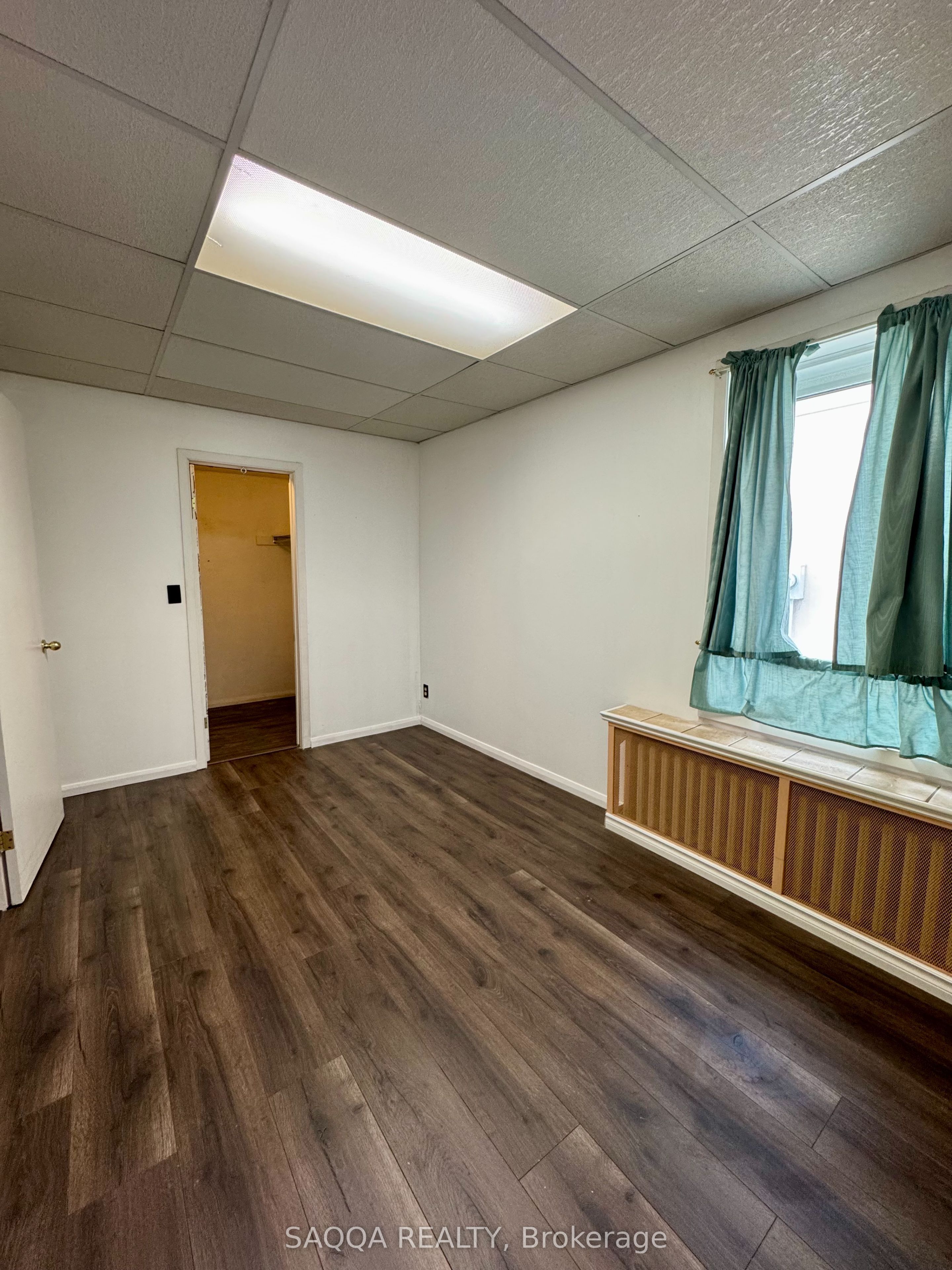100 Niagara Street Main+Basement, St. Catharines, ON L2R 4L4 photo 3