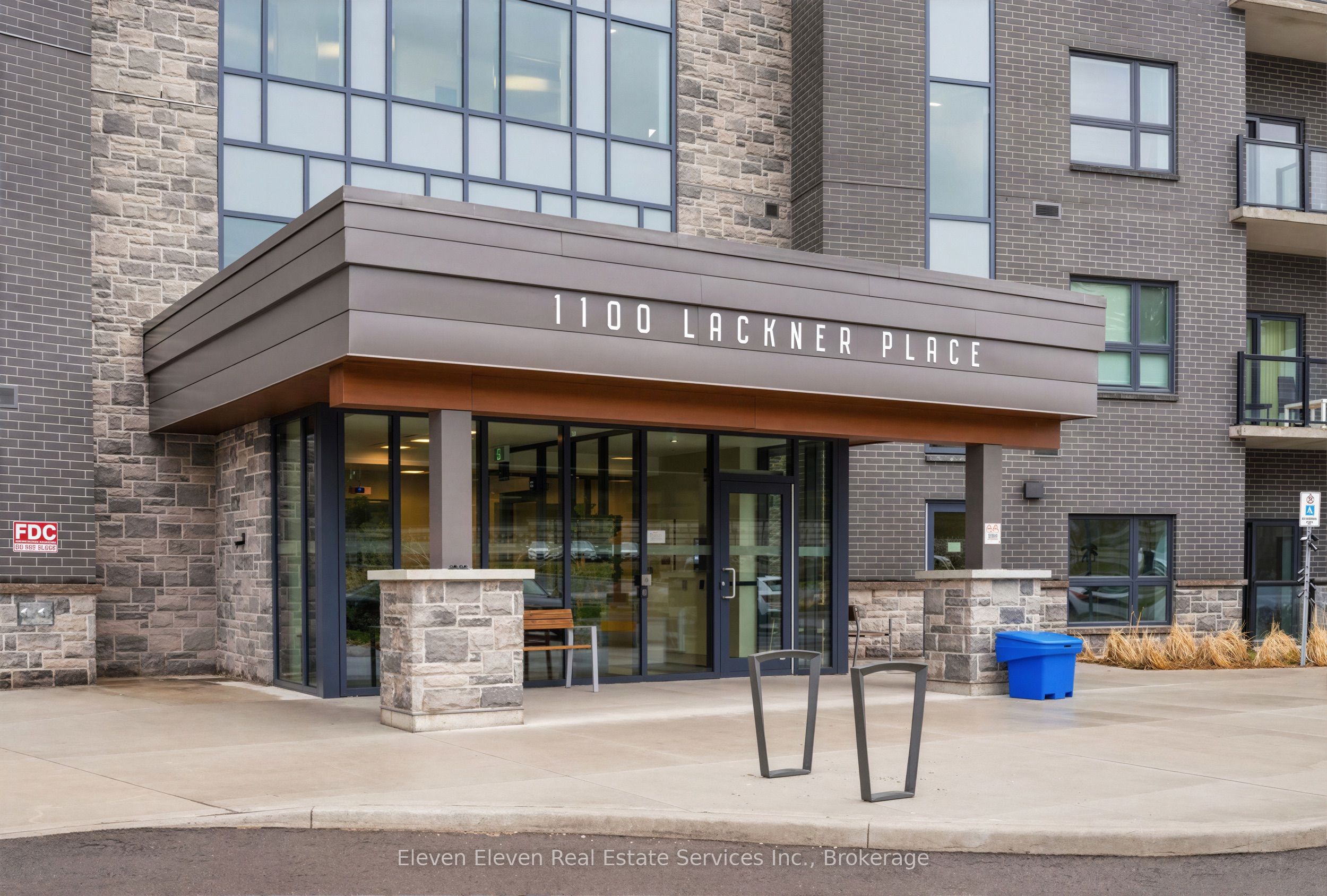 1100 Lackner Place 422, Kitchener, ON N2A 0M1 photo 3