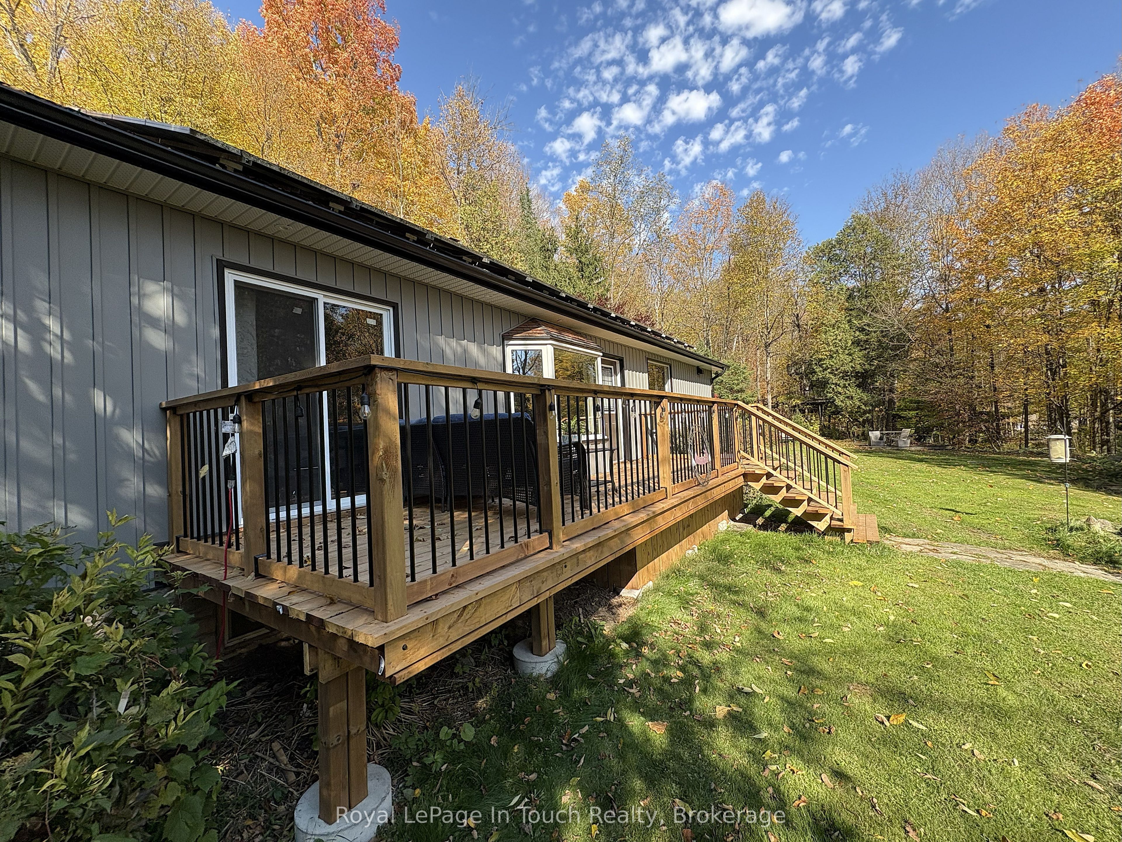 18 Shady Glen Lane, Mono, ON L9W 6G9 photo 3
