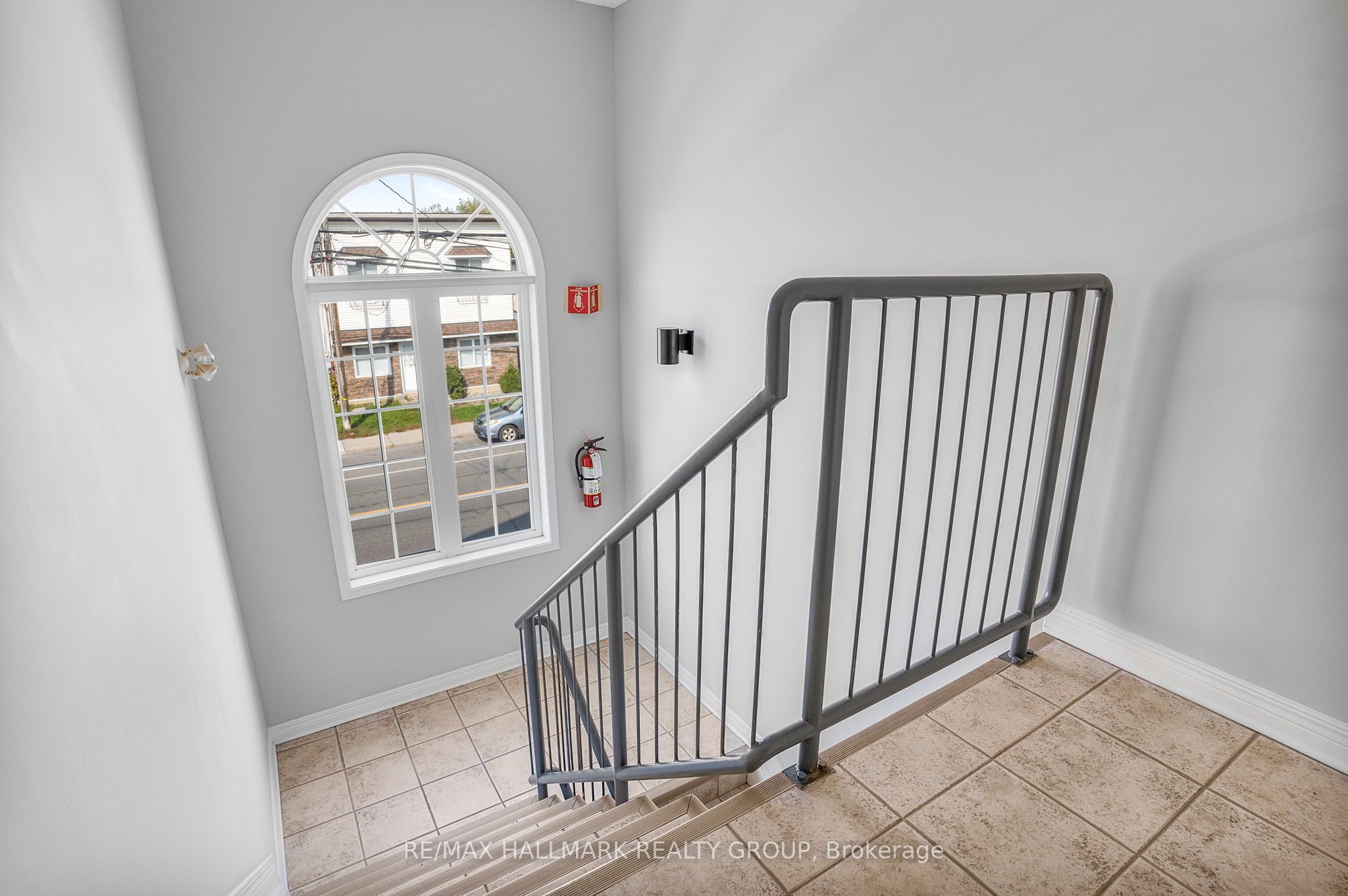 1005 LAURIER Street 302, Clarence-Rockland, ON K4K 1T7 photo 5