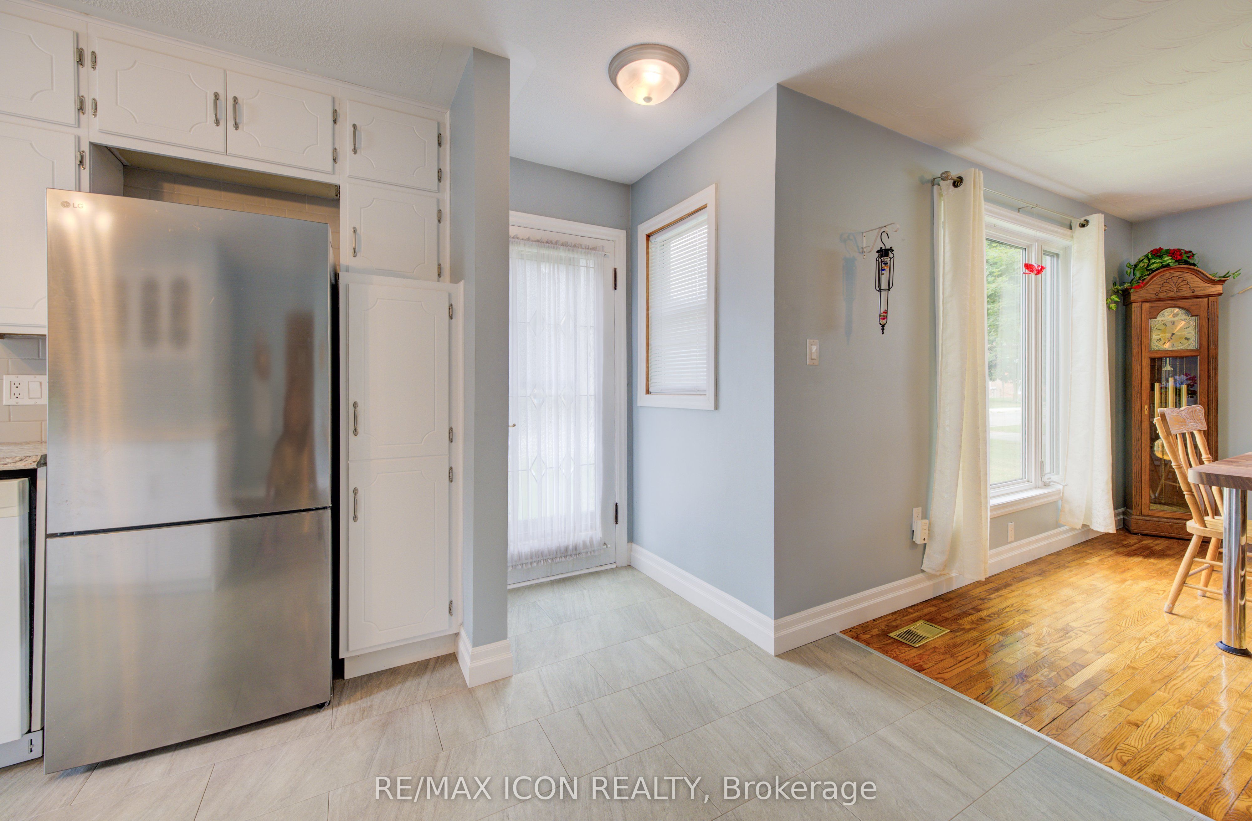 254 Wellington Street W, Wellington North, ON N0G 2L0 photo 4