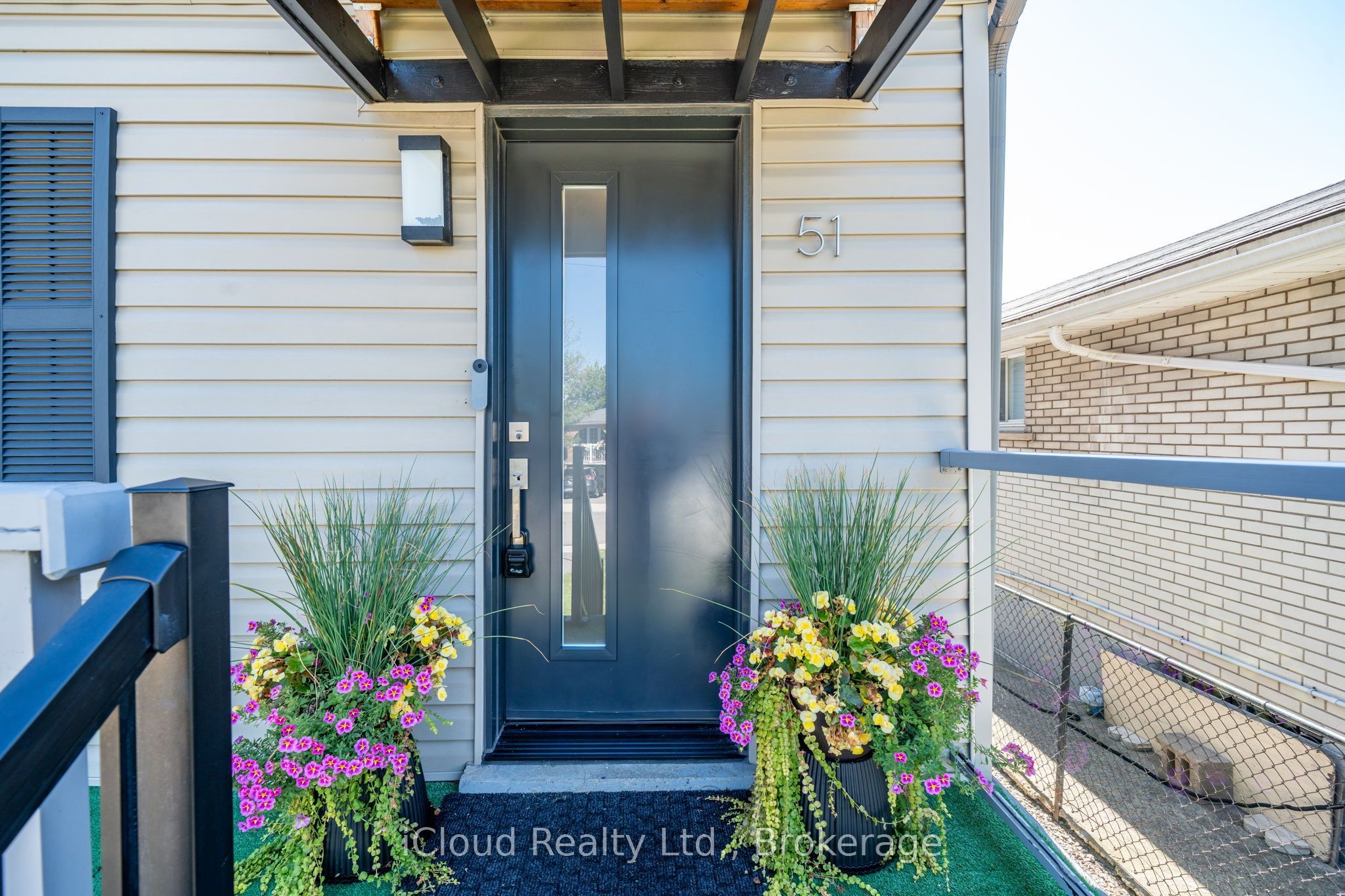51 Delena Avenue, Hamilton, ON L8H 1B7 photo 4