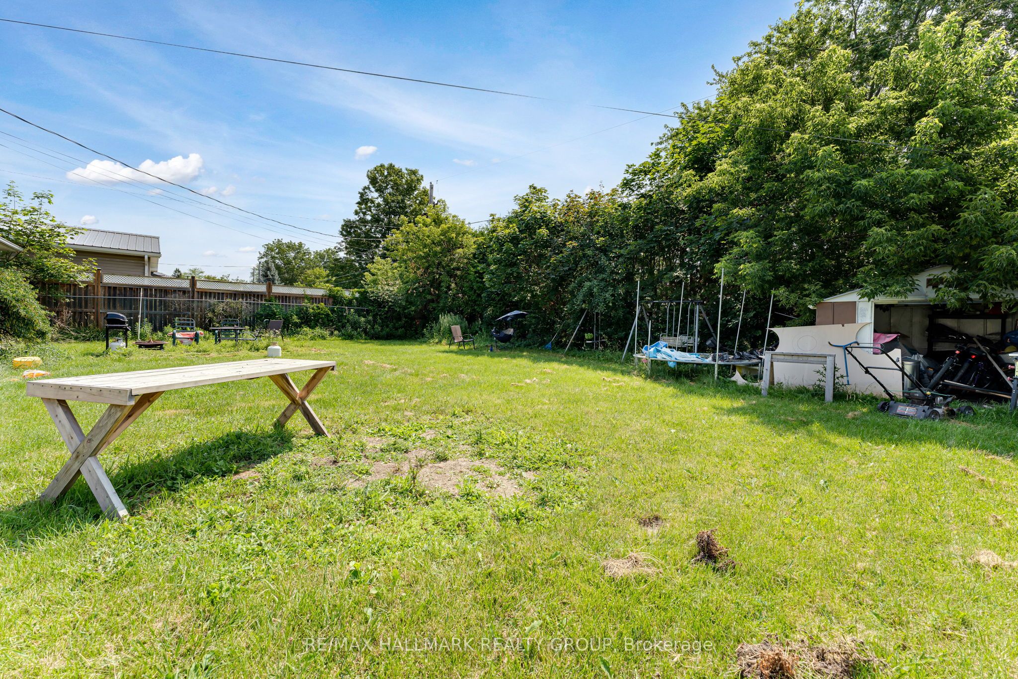 75 Briscoe Street, Loyalist, ON K7N 1G2 photo 4