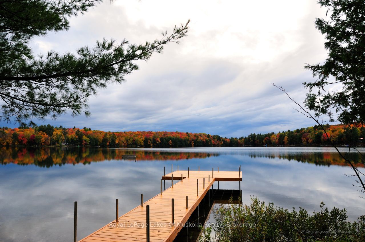 3712 Brunel Road, Lake of Bays, ON P0B 1A0