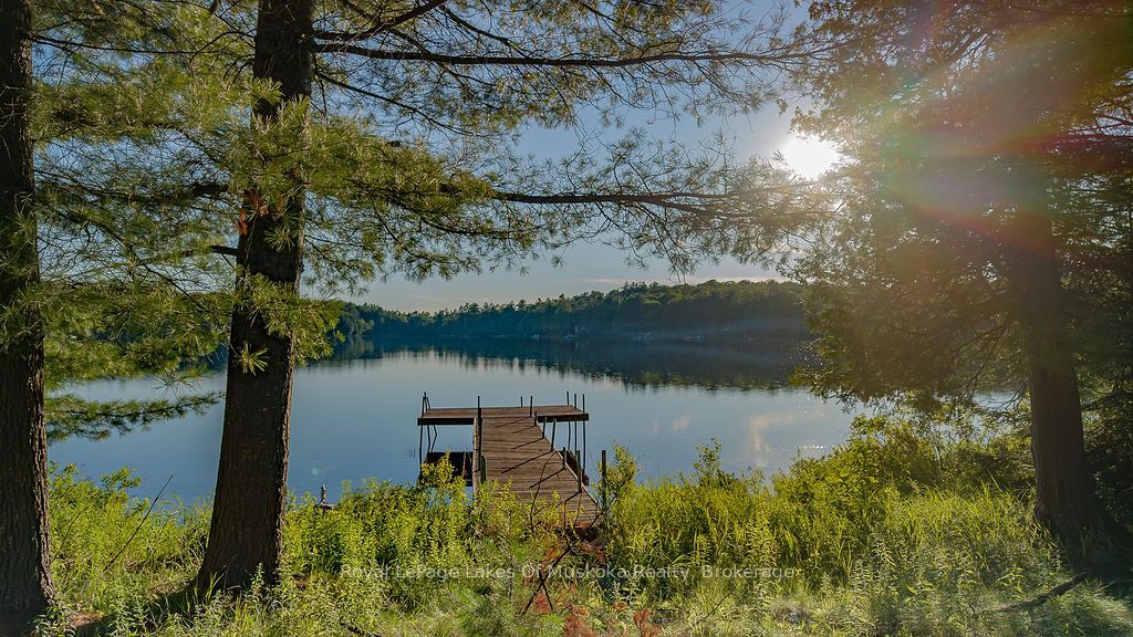 3712 Brunel Road, Lake of Bays, ON P0B 1A0 photo 2