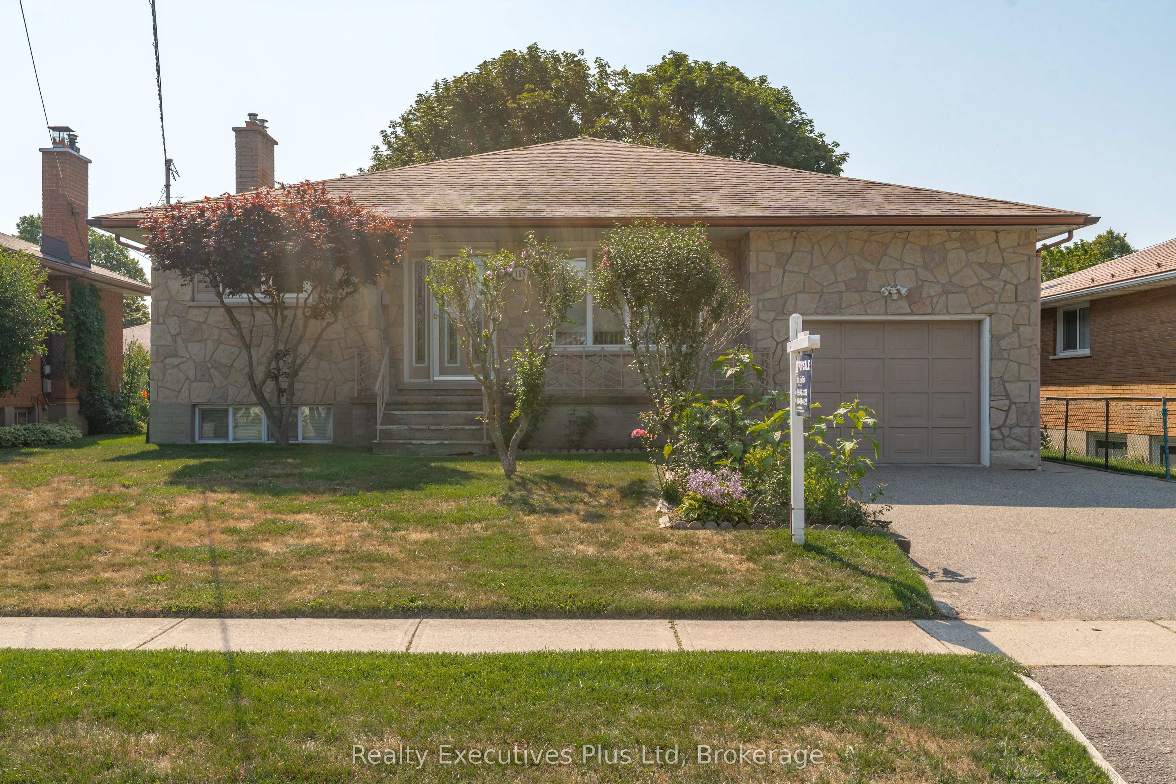 115 Cassino Avenue, Guelph, ON N1E 2J6 photo 2