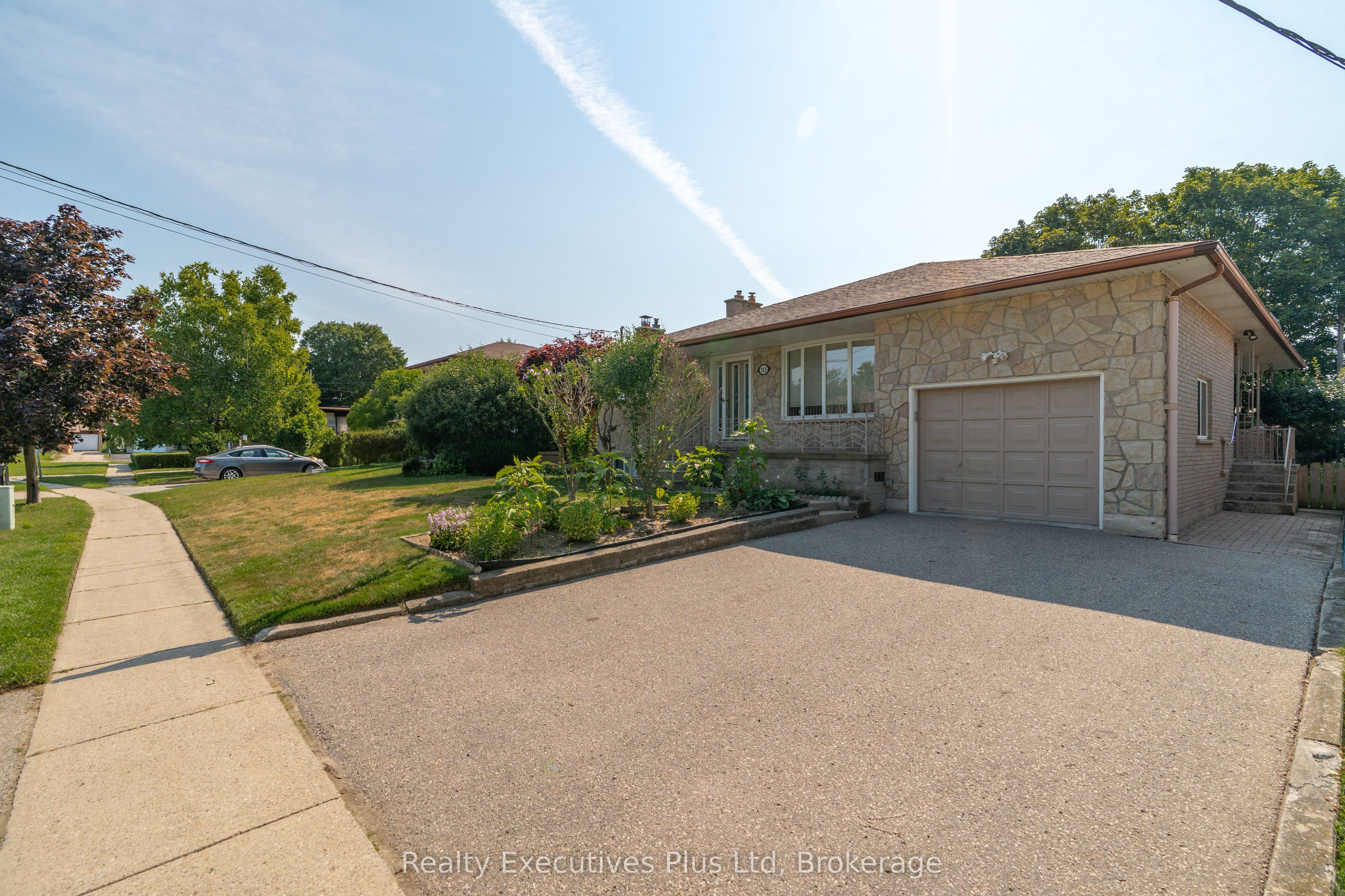 115 Cassino Avenue, Guelph, ON N1E 2J6 photo 4
