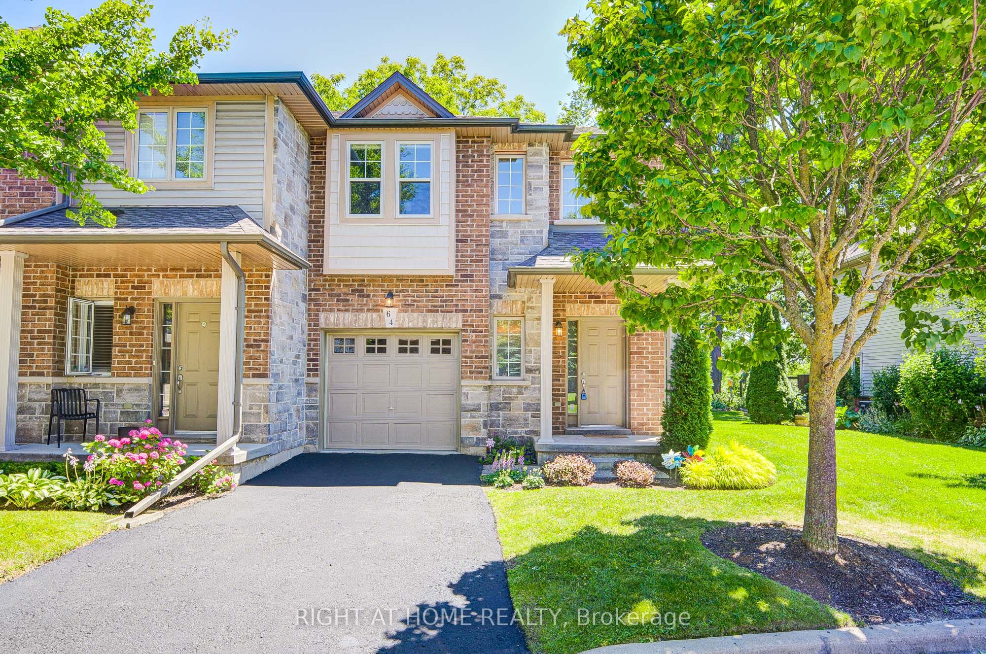 64 Myers Lane, Hamilton, ON L9G 0A5