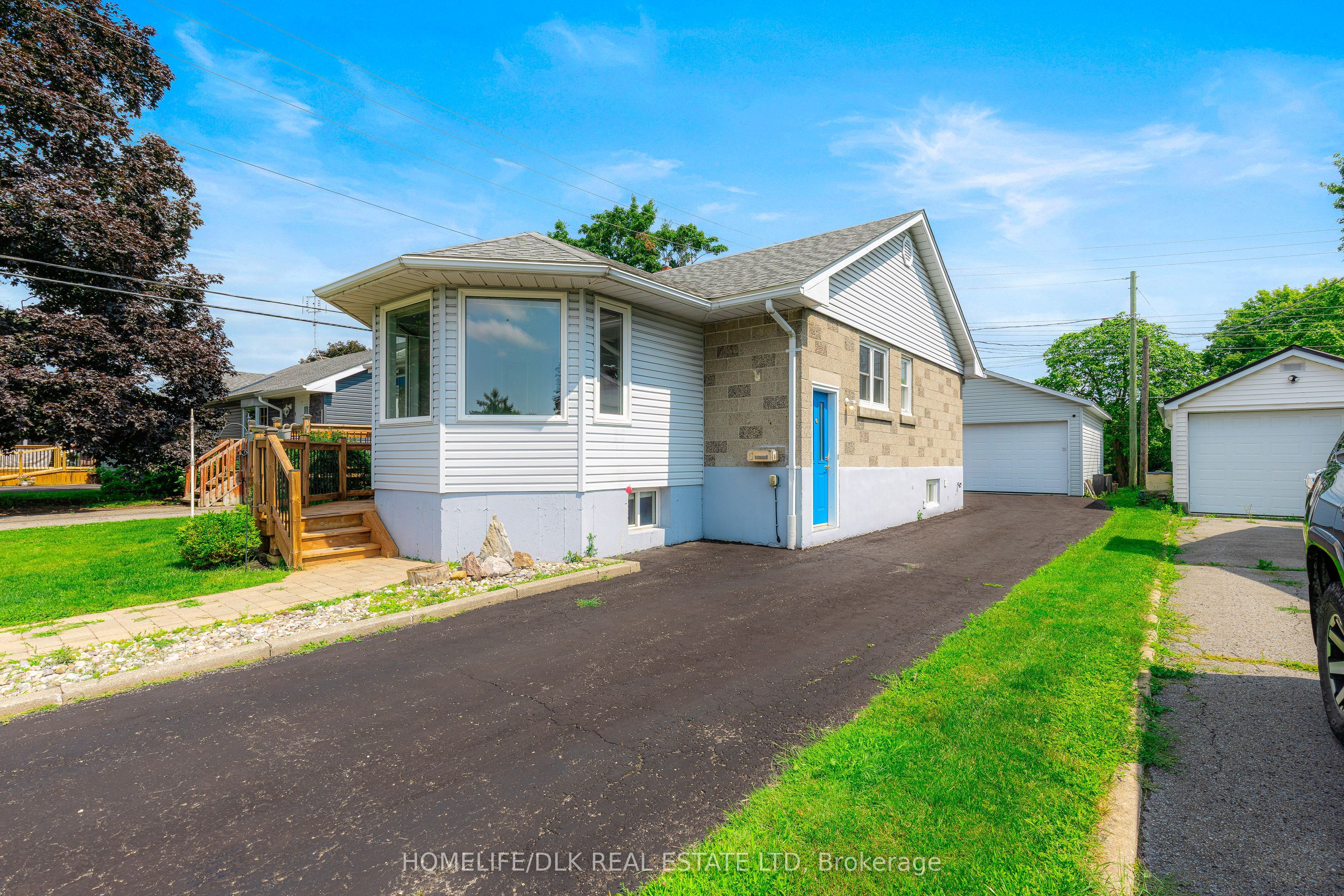 5 Sevenoaks Avenue, Brockville, ON K6V 2V1 photo 3