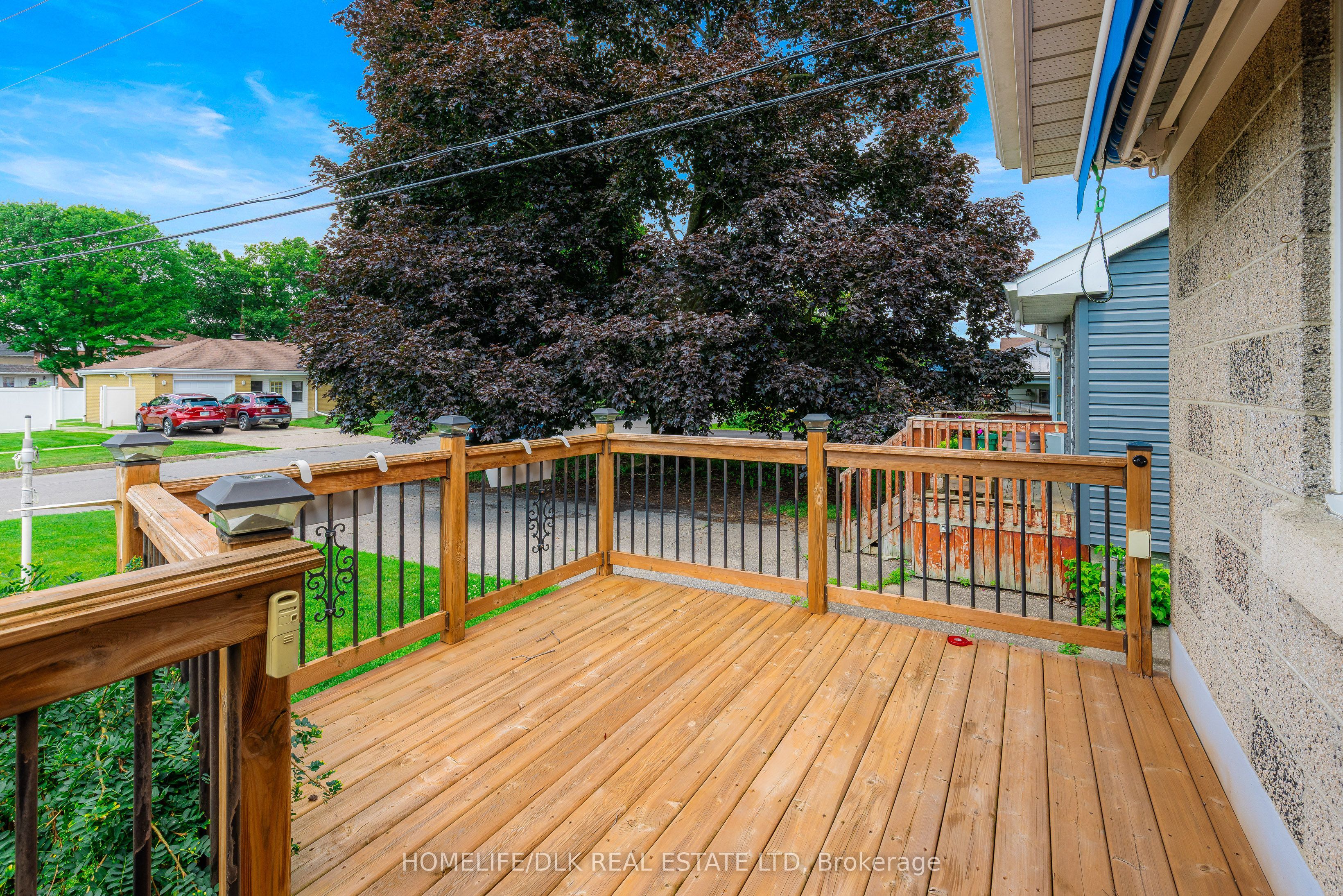 5 Sevenoaks Avenue, Brockville, ON K6V 2V1 photo 4