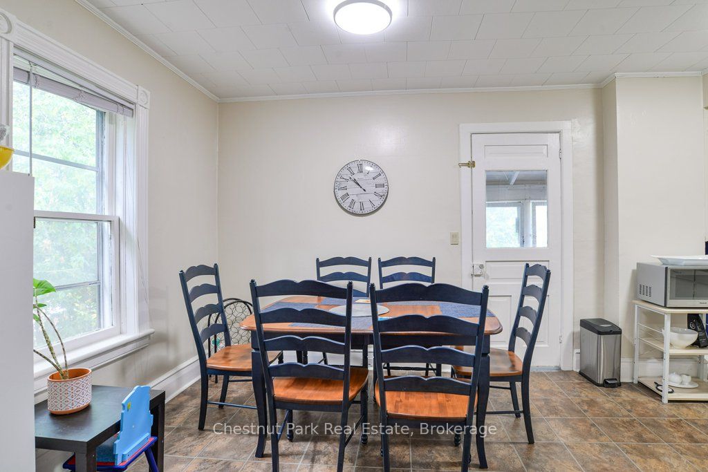 128 James Street, Bracebridge, ON P1L 2B6 photo 3