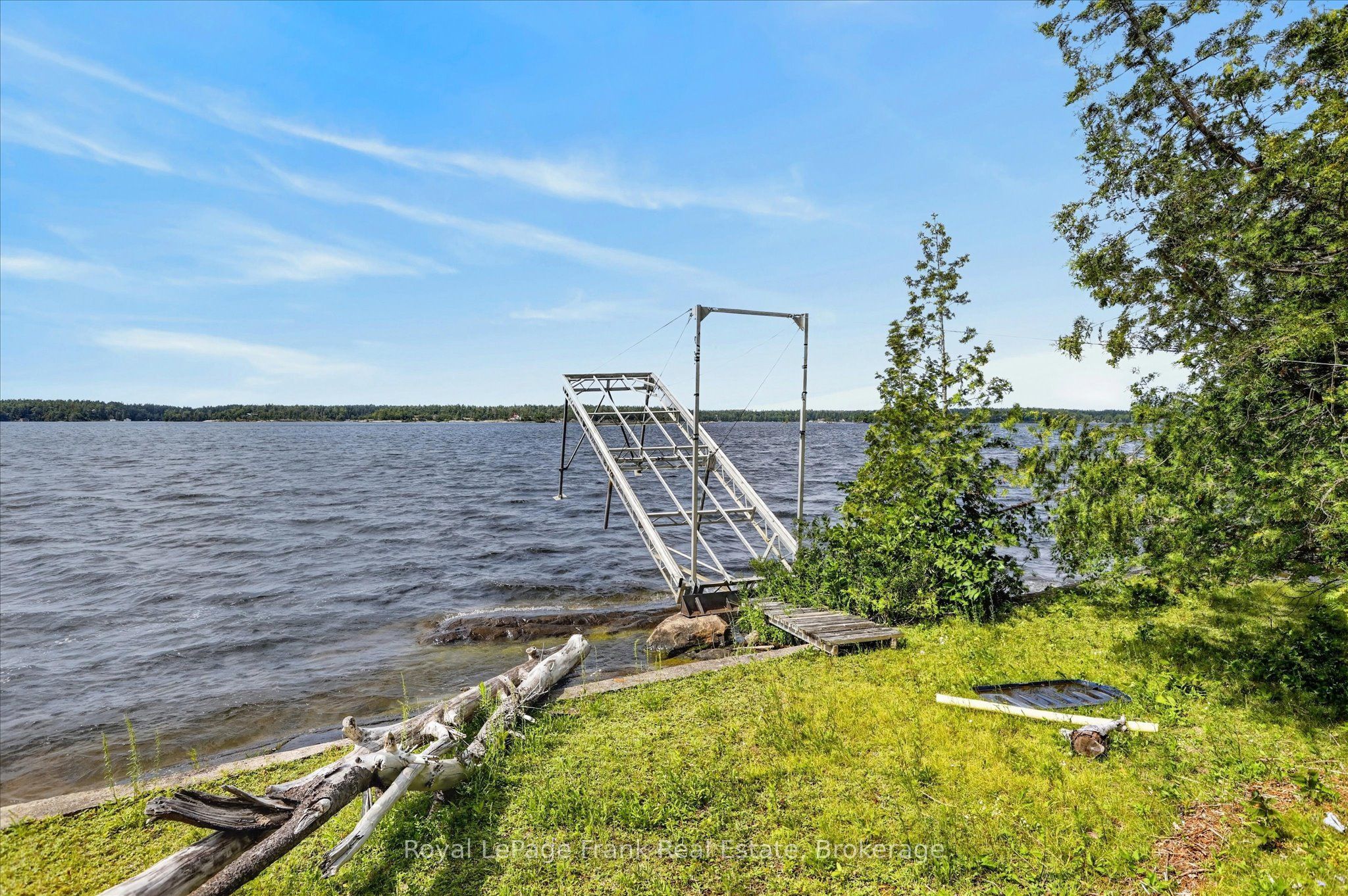1550 Island 85 Stoney Lake, Douro-Dummer, ON K0L 2H0 photo 2