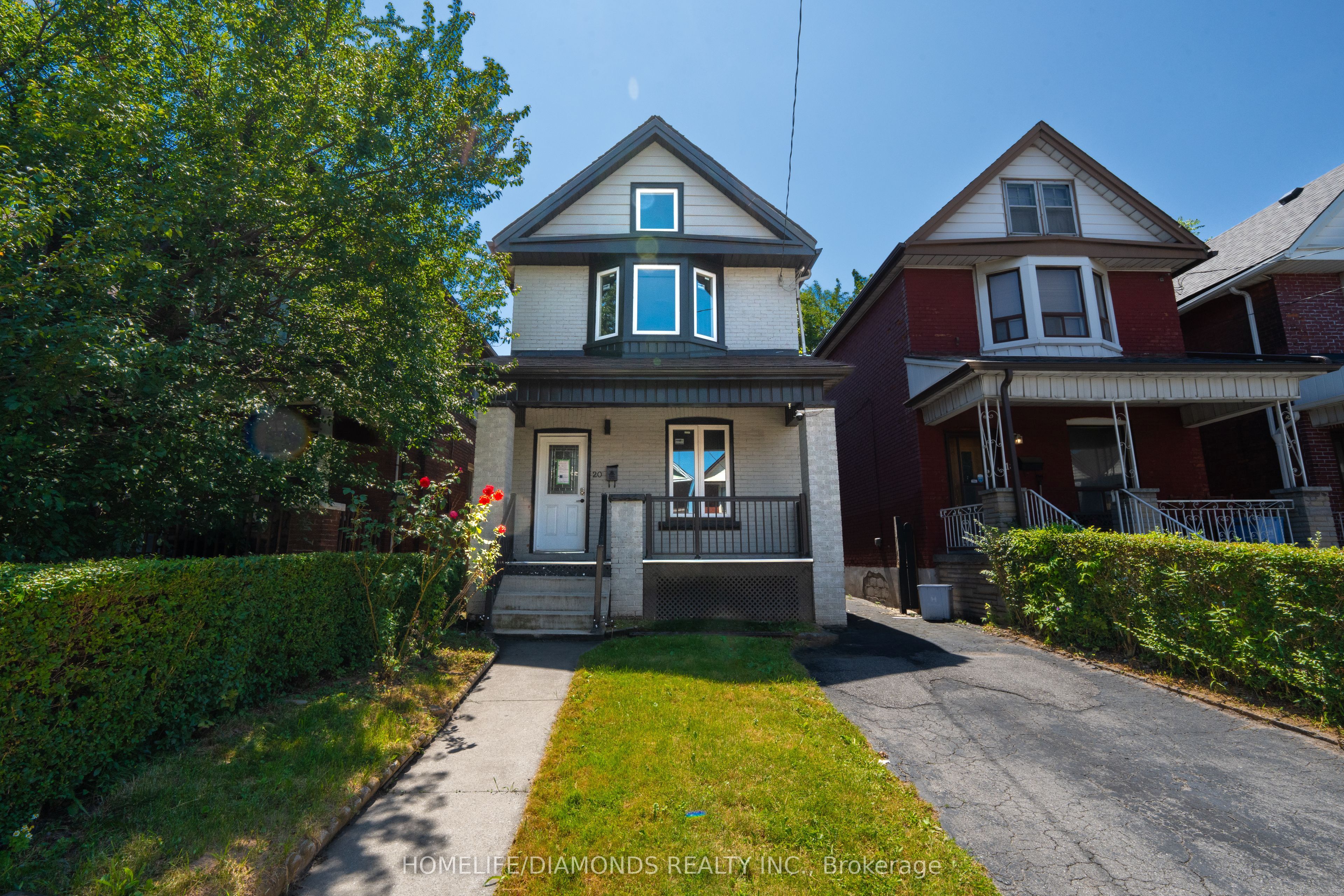 20 Somerset Avenue, Hamilton, ON L8L 2L5