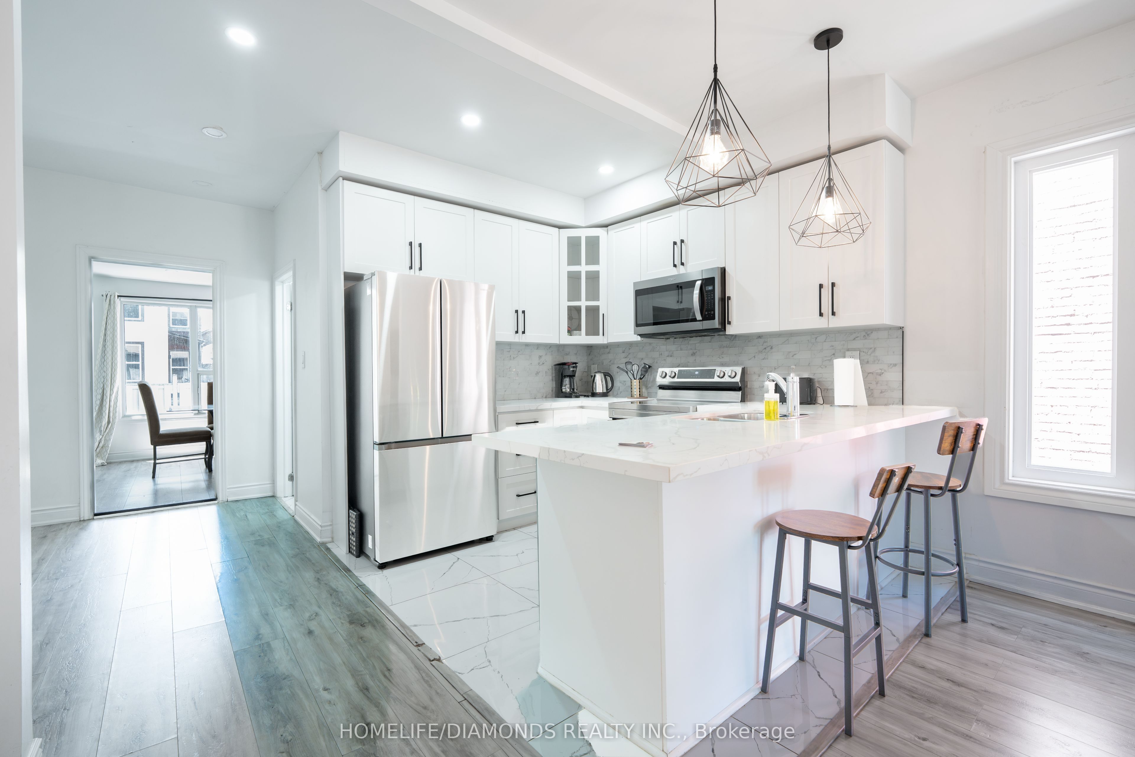 20 Somerset Avenue, Hamilton, ON L8L 2L5 photo 4