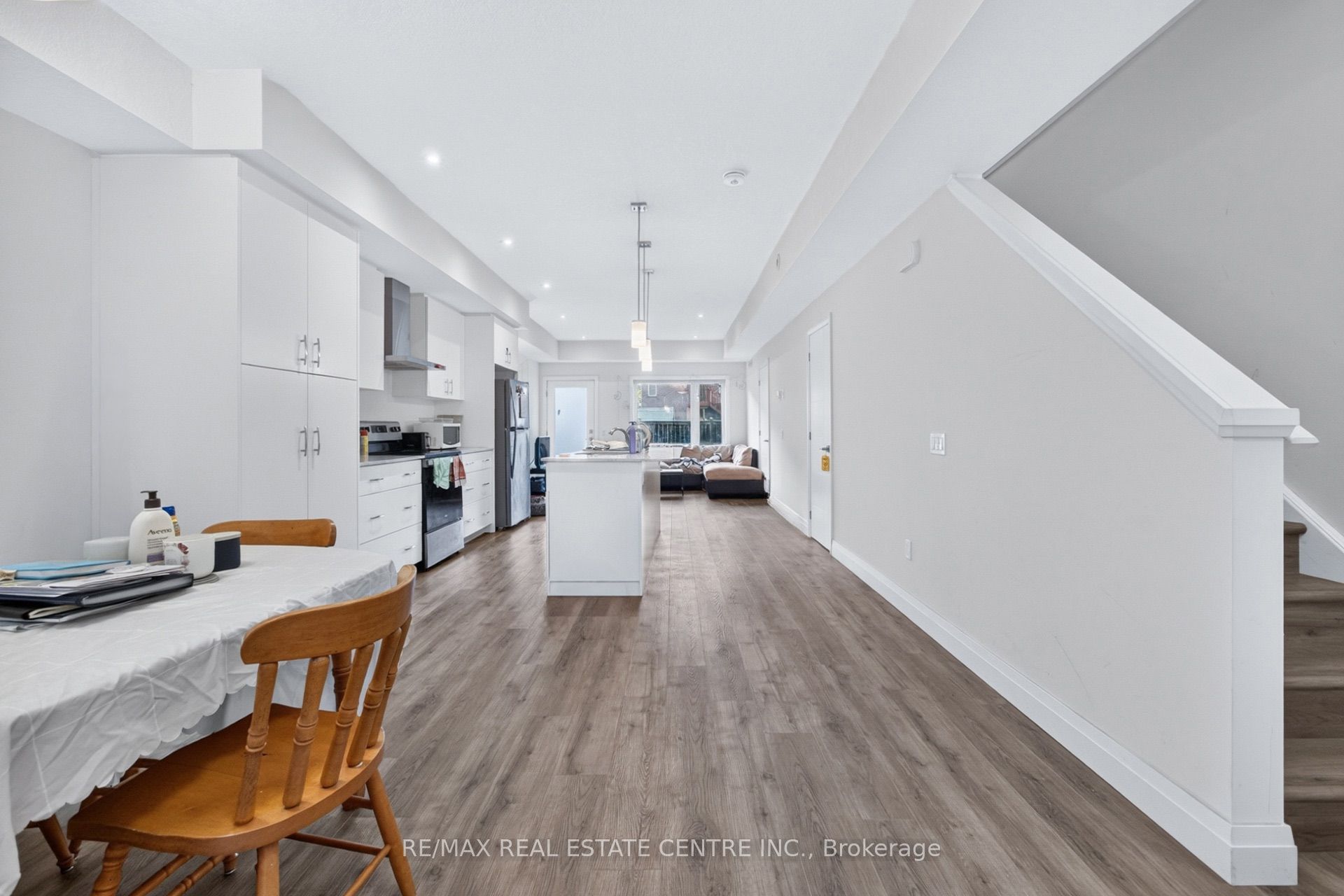 34 Lily Lane, Guelph, ON N1L 0R2 photo 4