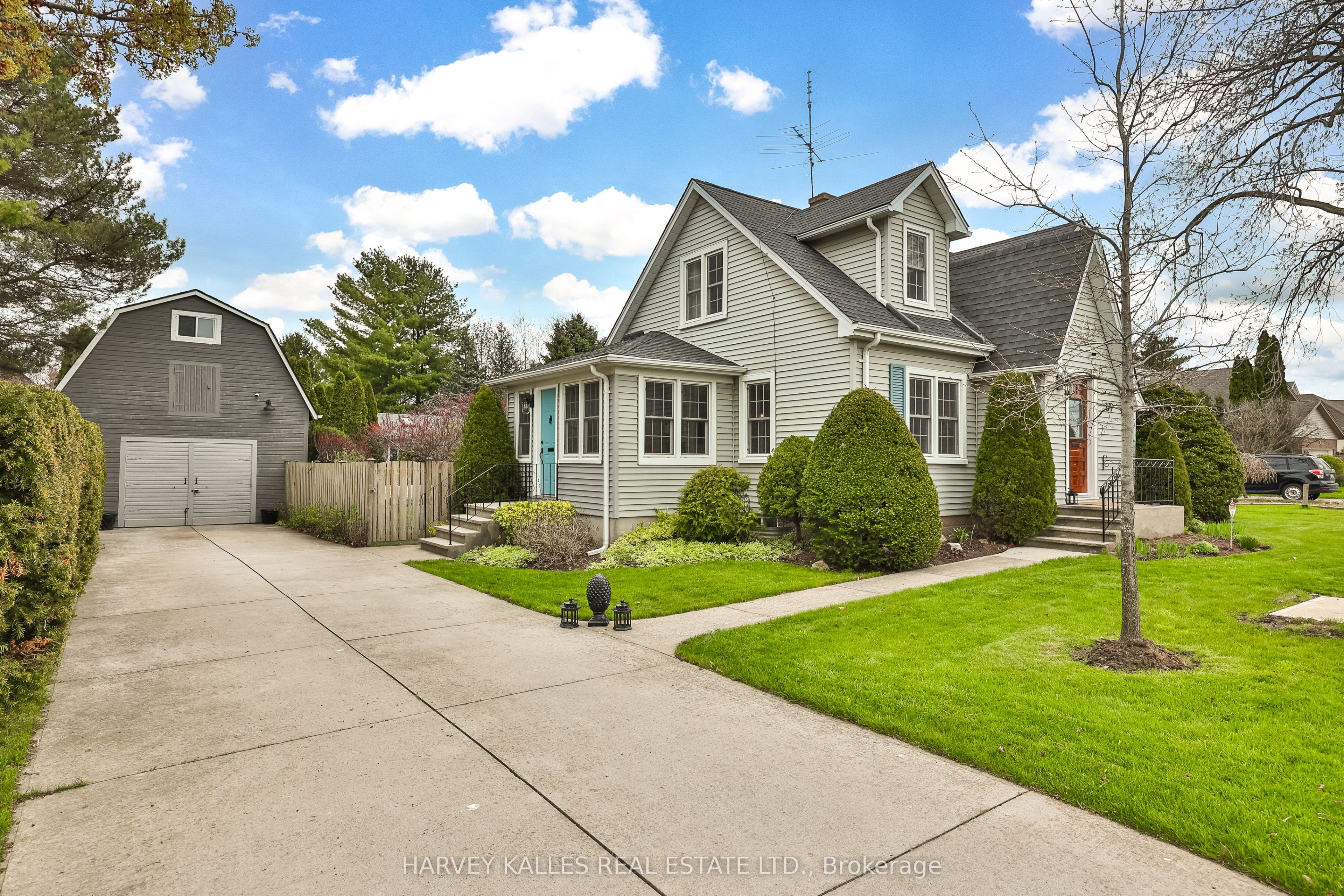 179 Niagara Street, Niagara-on-the-Lake, ON L0S 1J0 photo 2