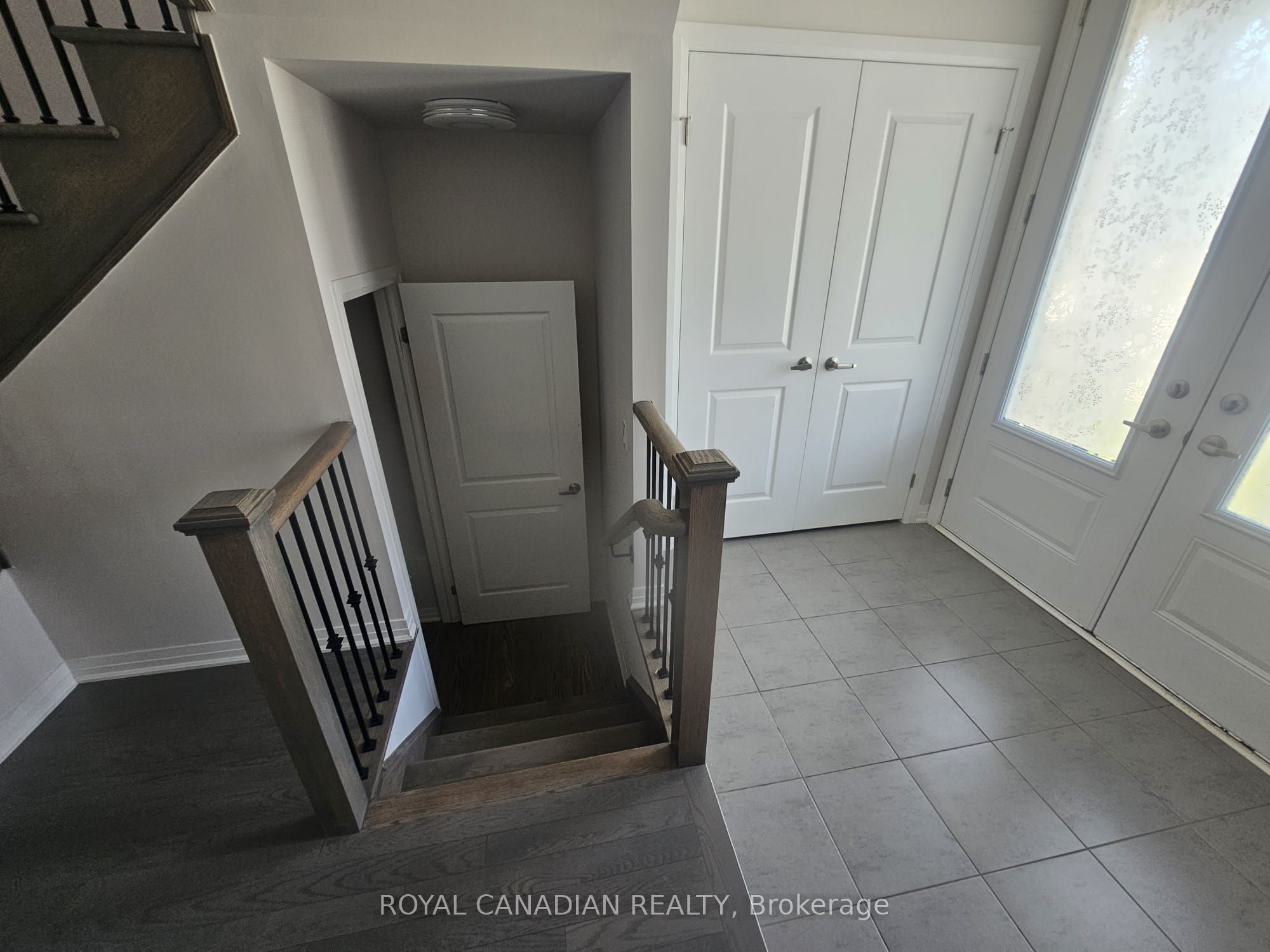 233 Leslie Davis Street, North Dumfries, ON N0B 1E0 photo 5