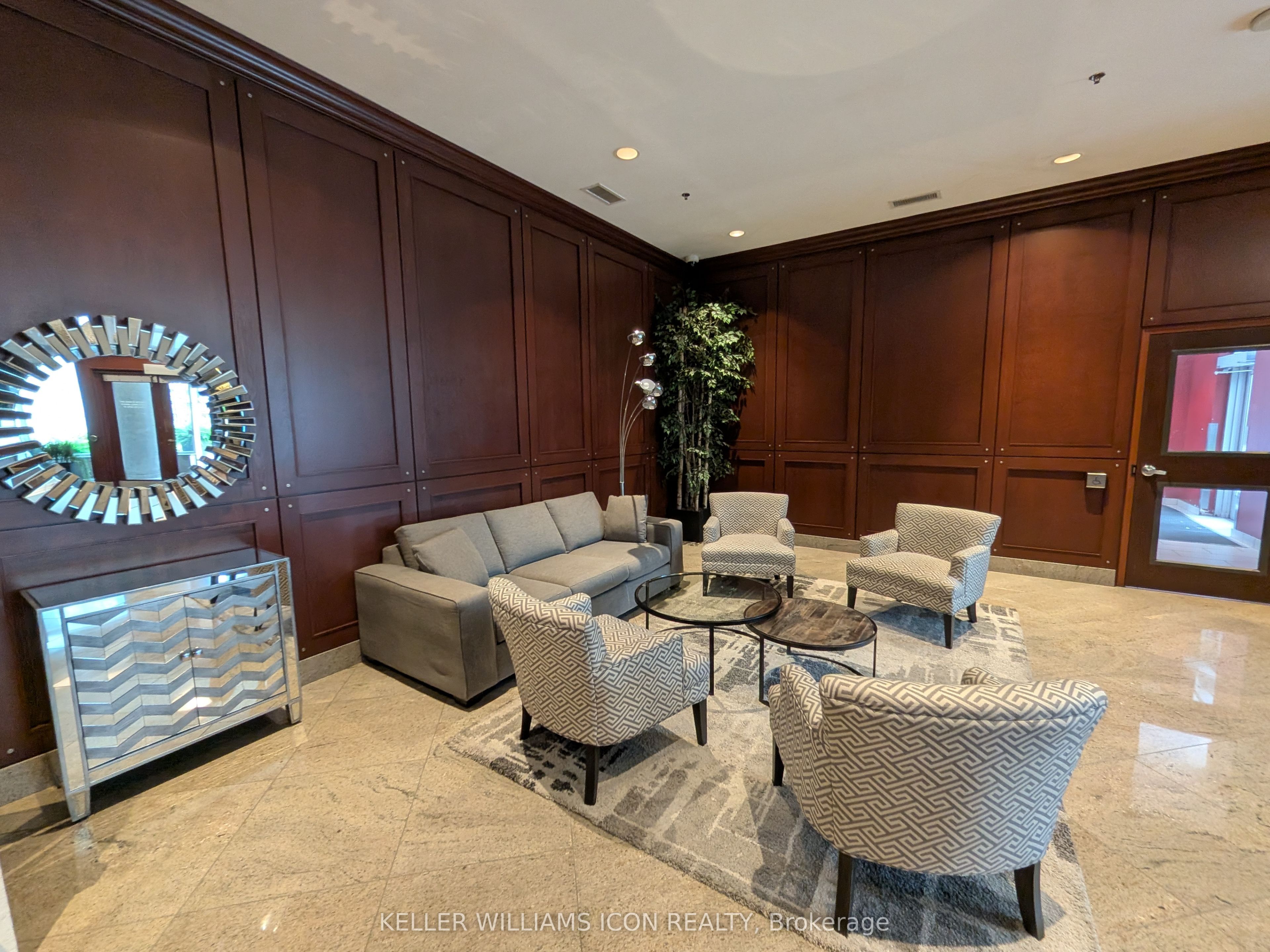 234 Rideau Street 901, Lower Town - Sandy Hill, ON K1N 0A9 photo 5