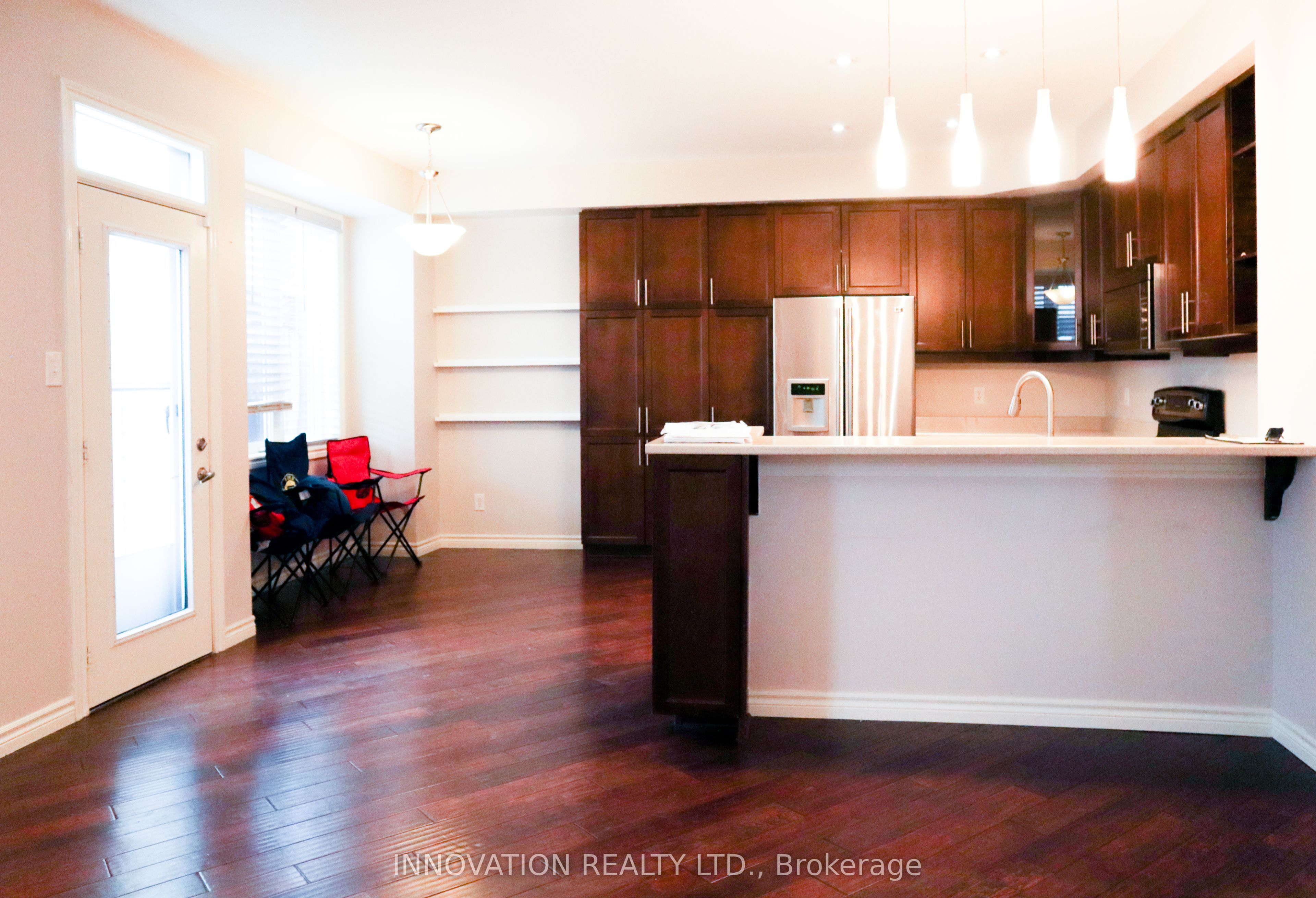 602 Rosehill Avenue, Stittsville - Munster - Richmond, ON K2S 0K3 photo 3