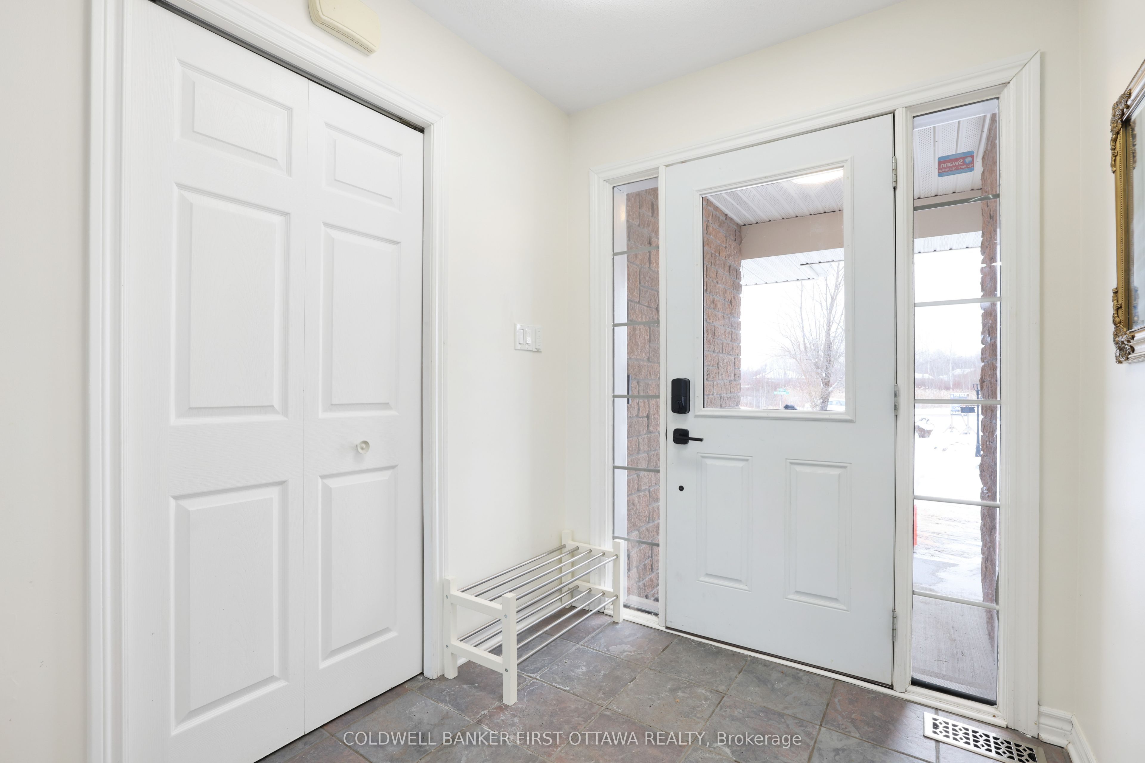 11 Rideau Crossing Crescent, North Grenville, ON K0G 1K0 photo 5