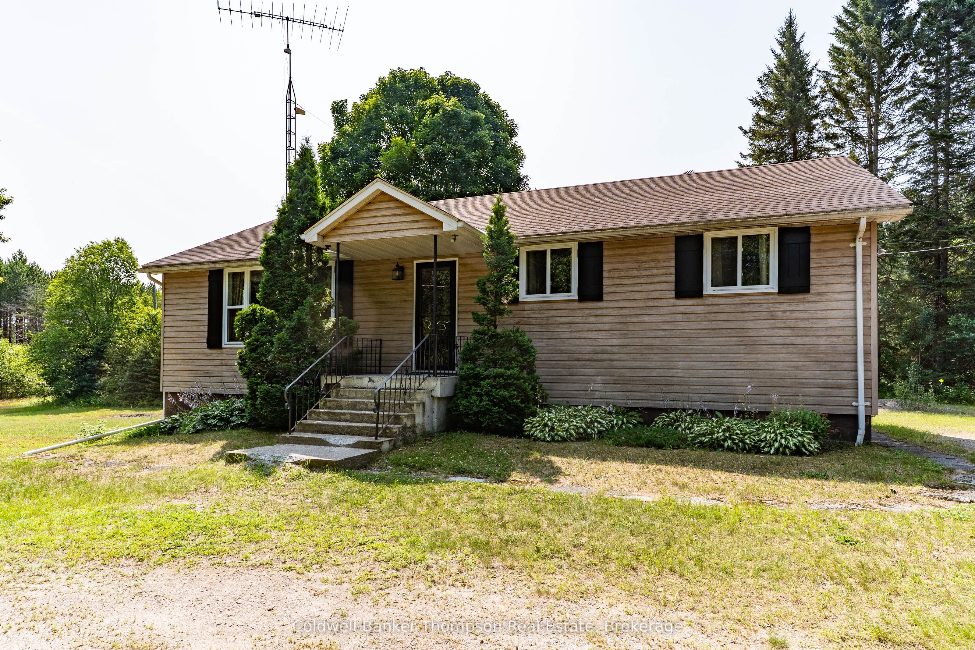245 James Camp Road, Burk's Falls, ON P0A 1C0