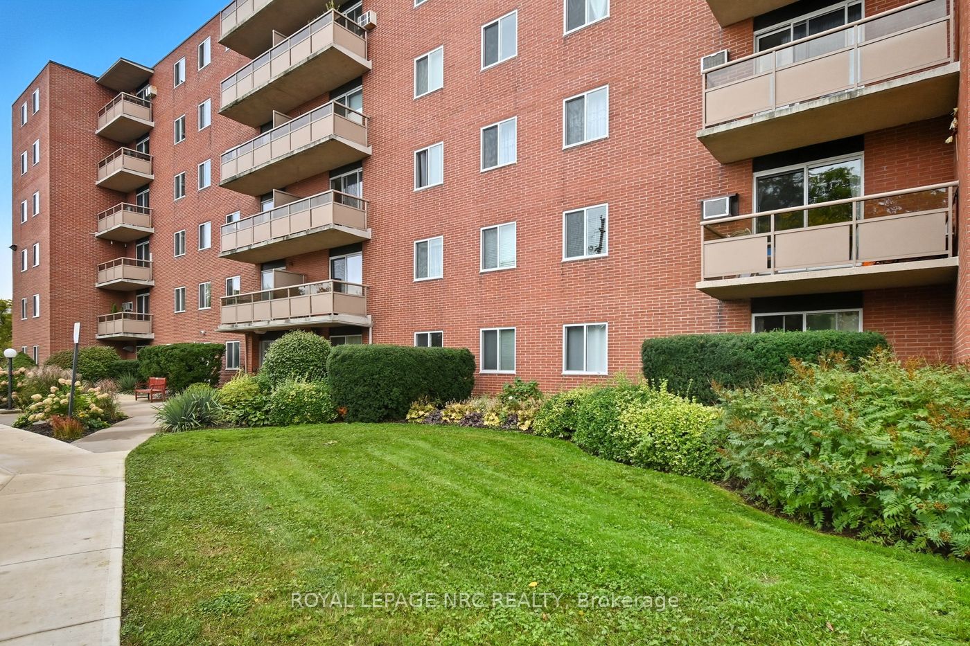 264 Grantham Avenue 505, St. Catharines, ON L2M 5B5 photo 2