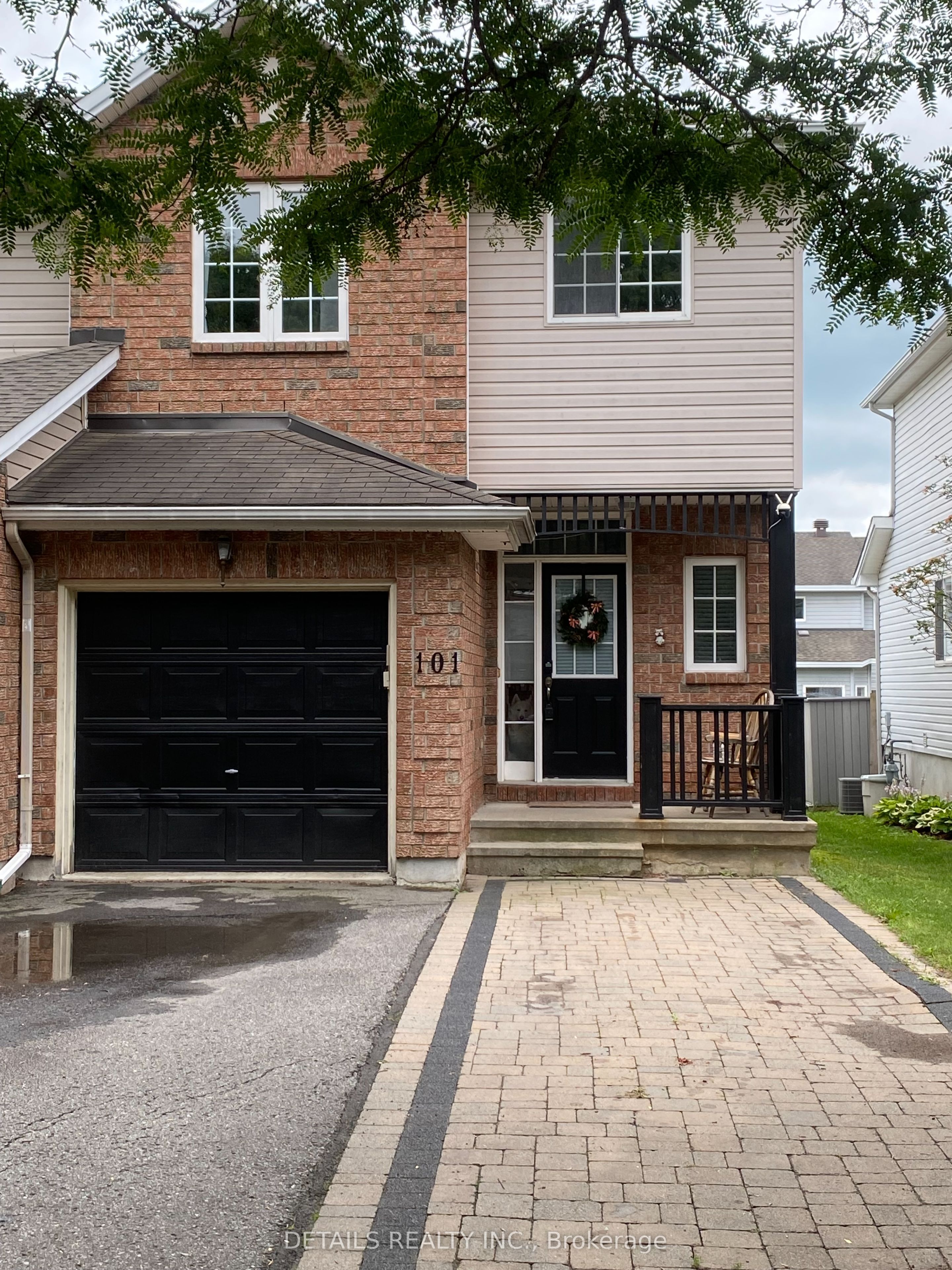 101 Milner Downs Crescent, Kanata, ON K2M 2S6 photo 2