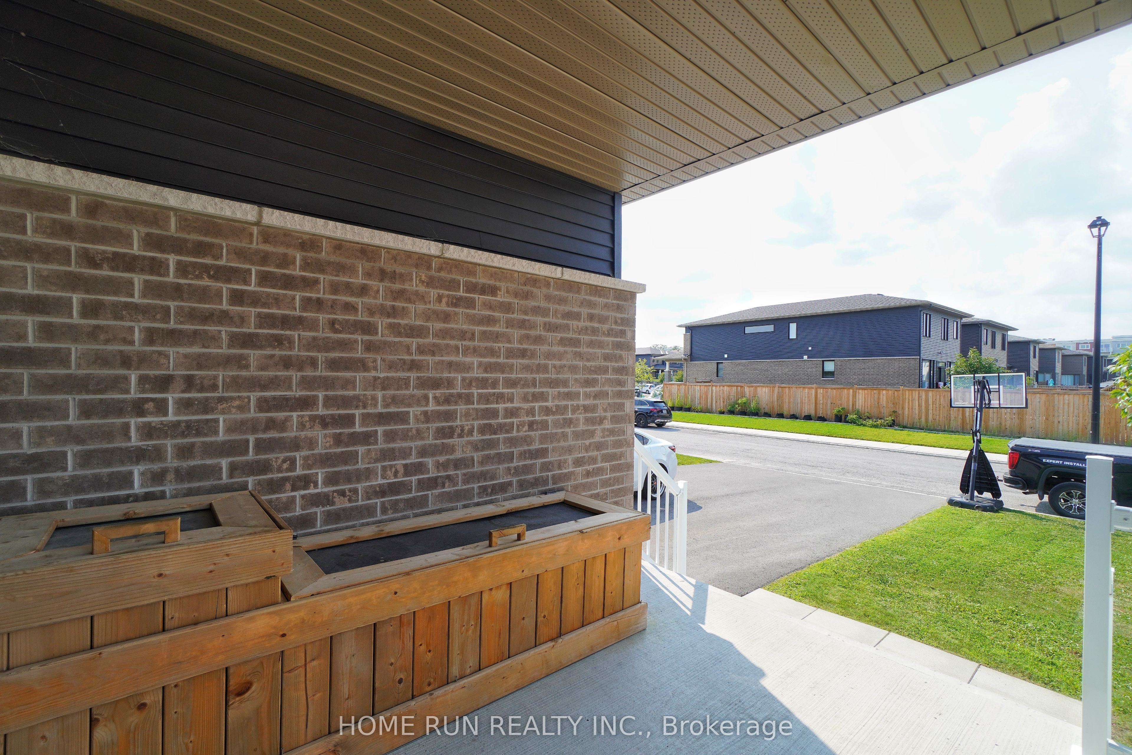 282 Nelson Street E, Carleton Place, ON K7C 0P8 photo 4