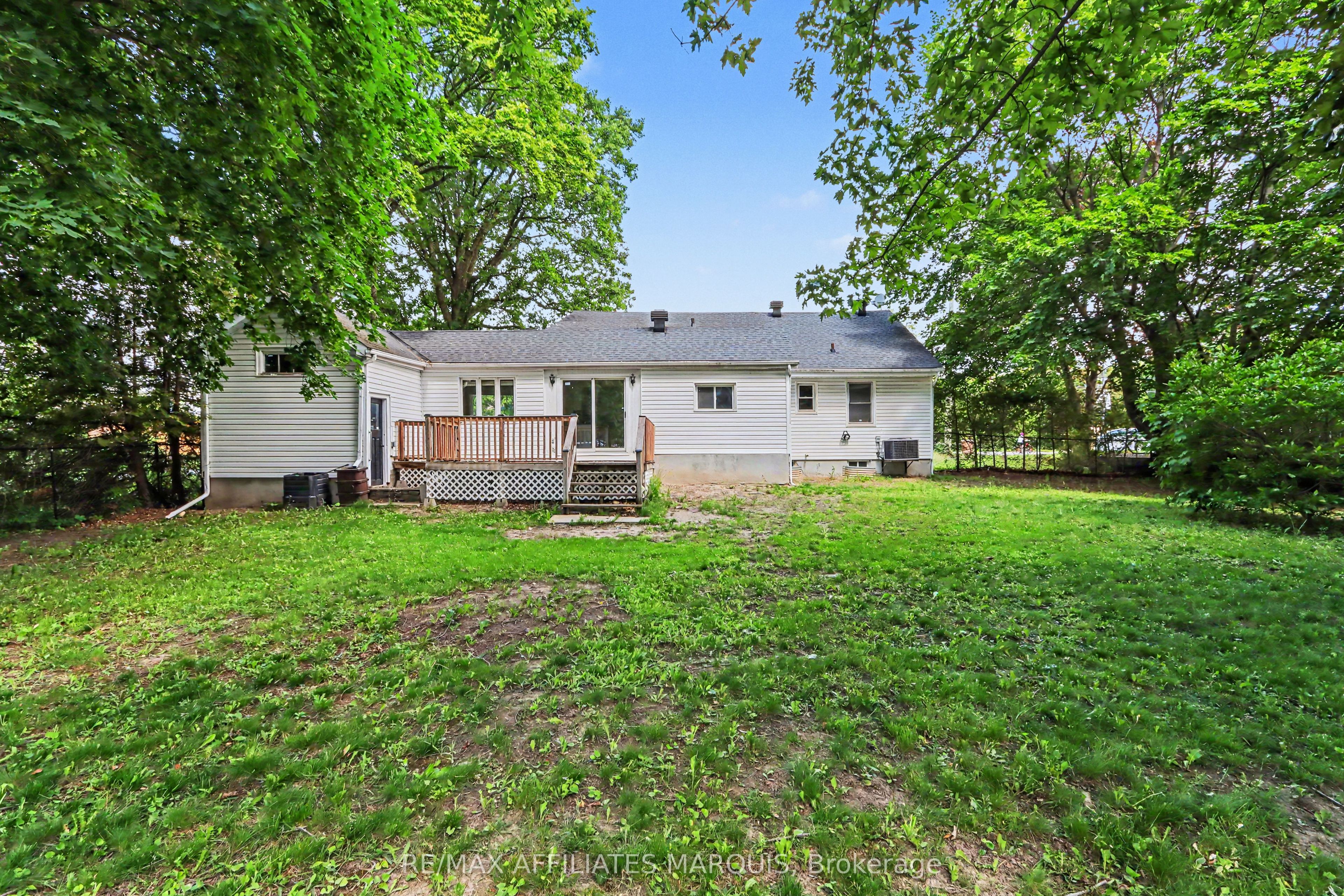 6036 Perth Street, Stittsville - Munster - Richmond, ON K0A 2Z0 photo 5
