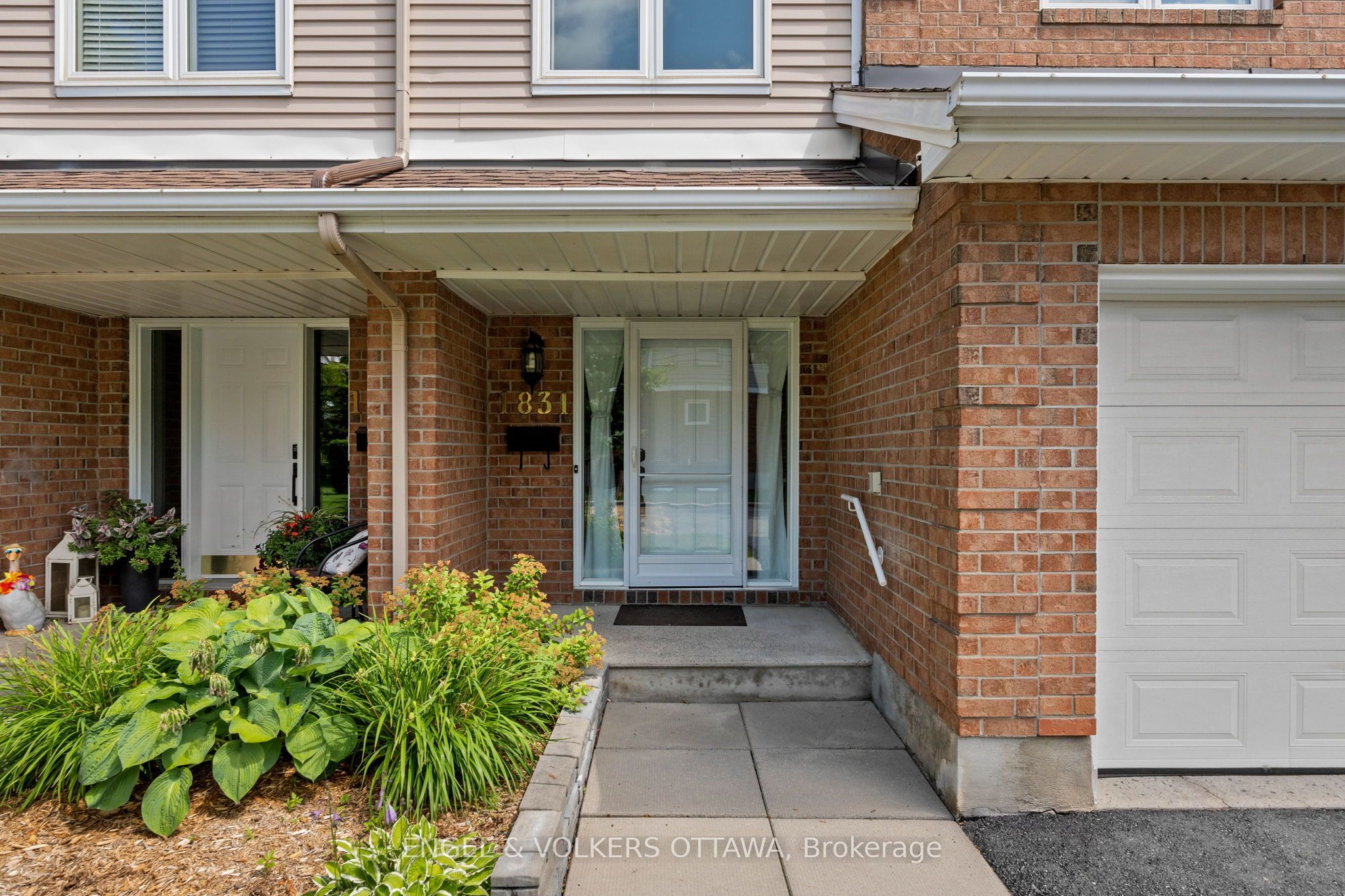 1831 Summerfields Crescent 71, Orleans - Convent Glen and Area, ON K1C 7B8 photo 2