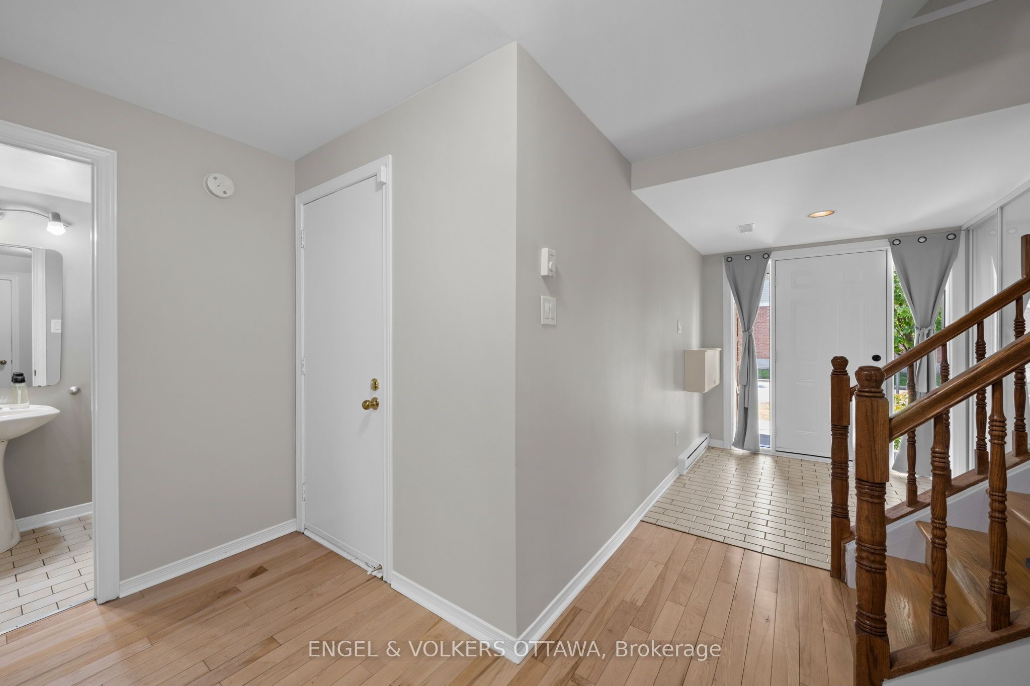 1831 Summerfields Crescent 71, Orleans - Convent Glen and Area, ON K1C 7B8 photo 5