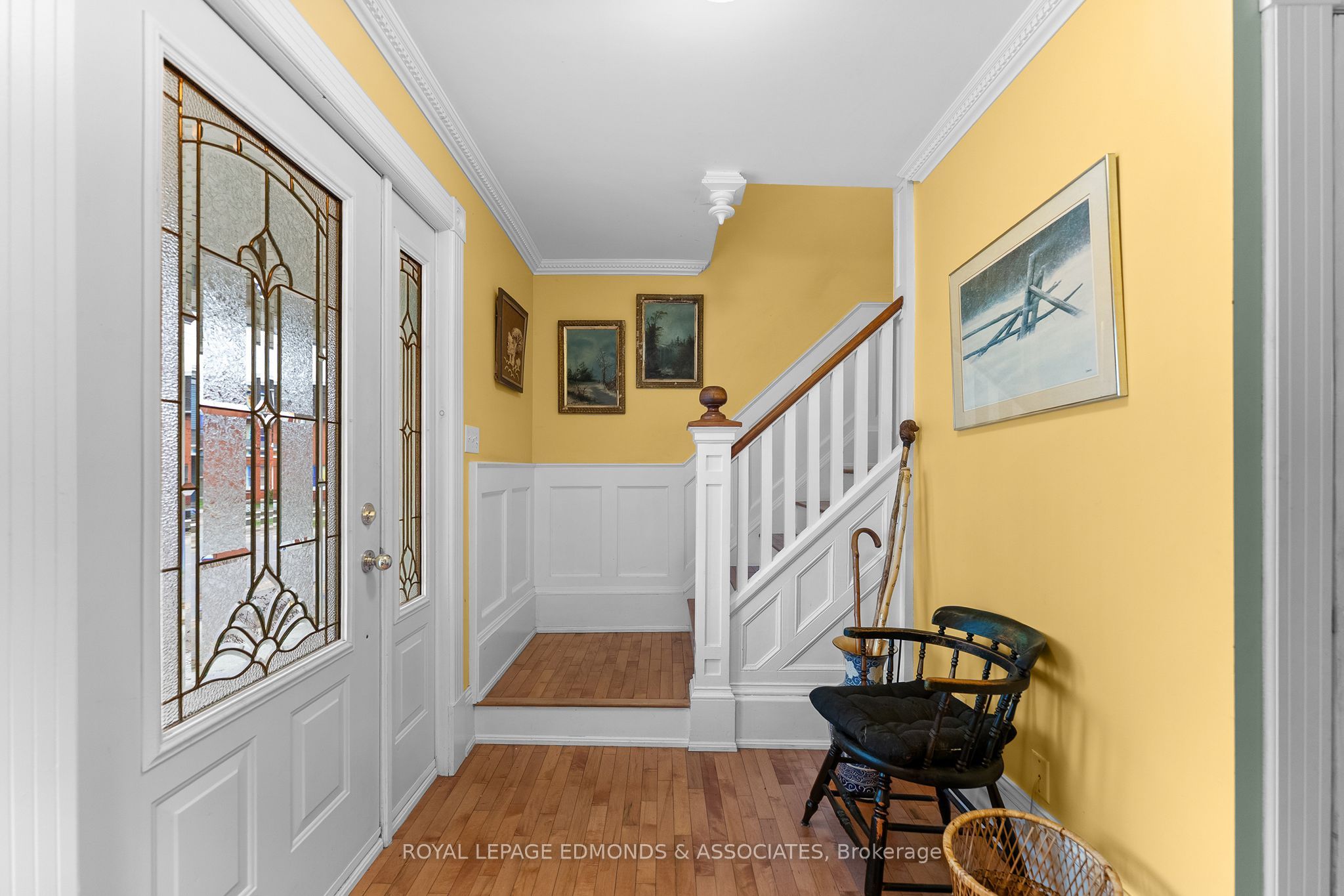 146 Mary Street, Pembroke, ON K8A 5V6 photo 4