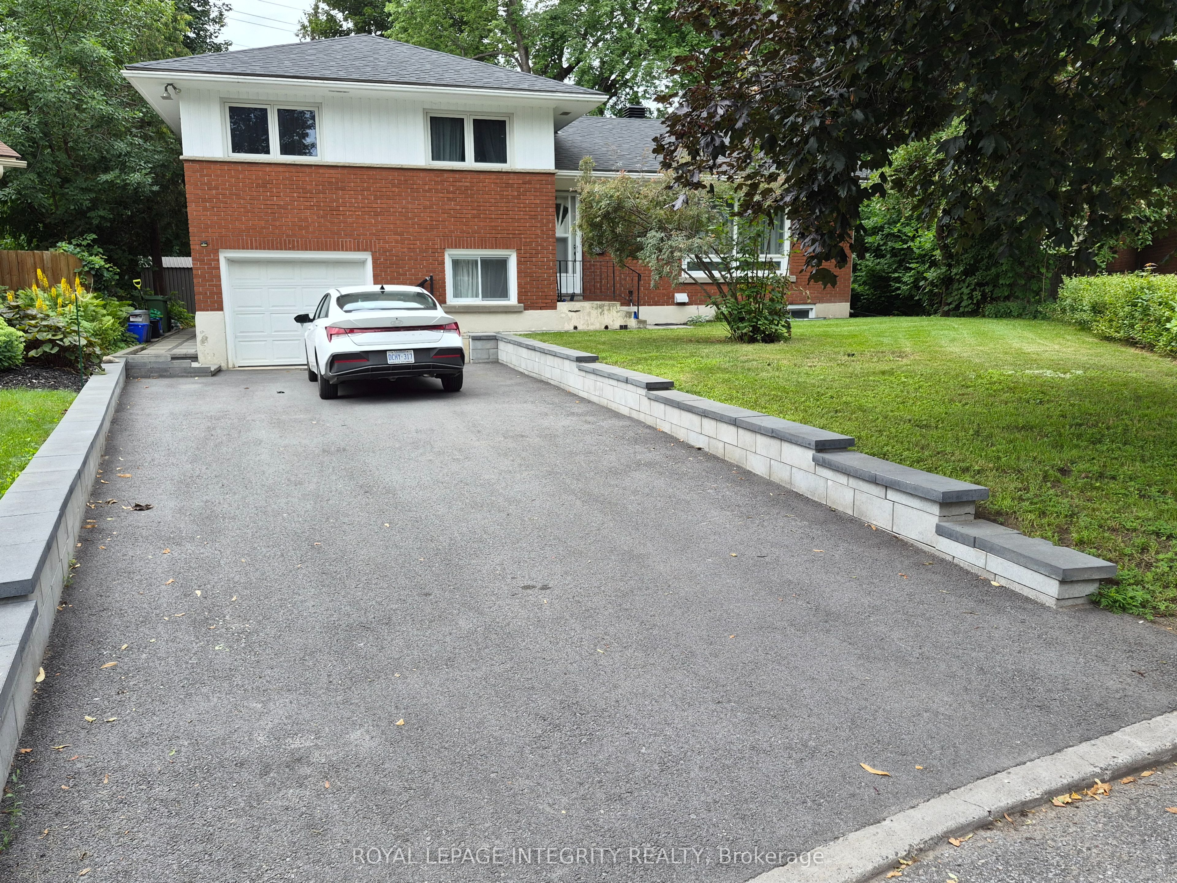 2748 Moncton Road A, Britannia Heights - Queensway Terrace N and Area, ON K2B 7W1 photo 3
