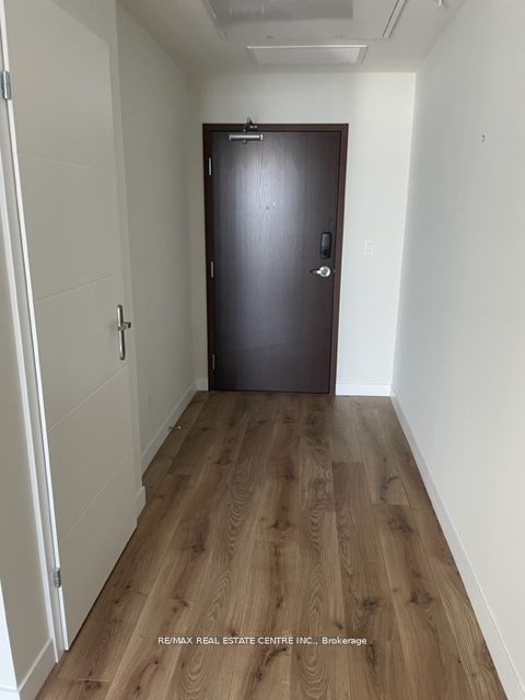 60 Frederick Street 1711, Kitchener, ON N2H 0C7 photo 5